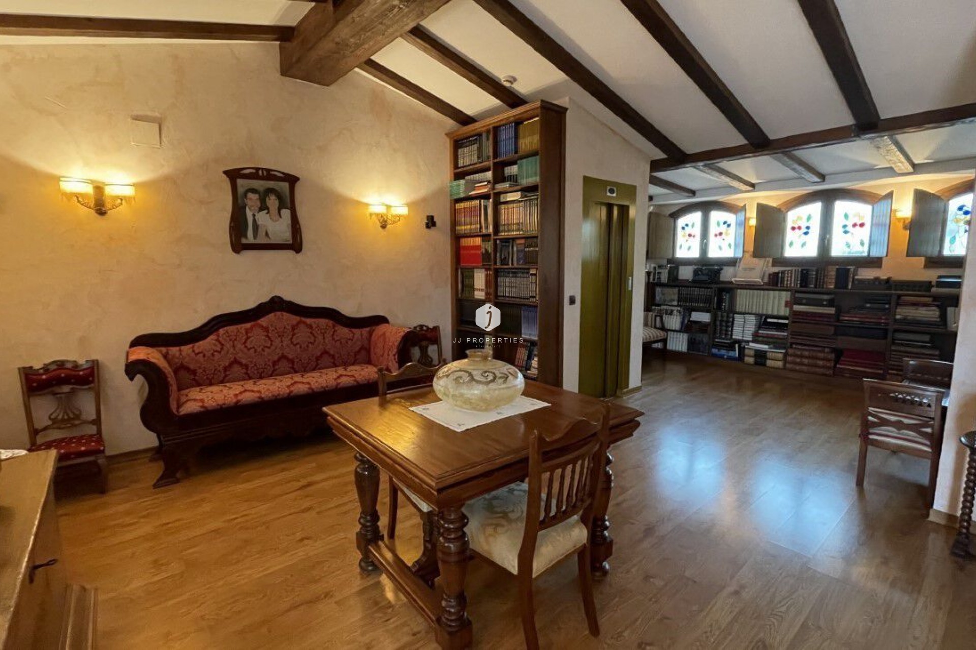 Resale - Chalet -
Torrevieja - Costa Blanca