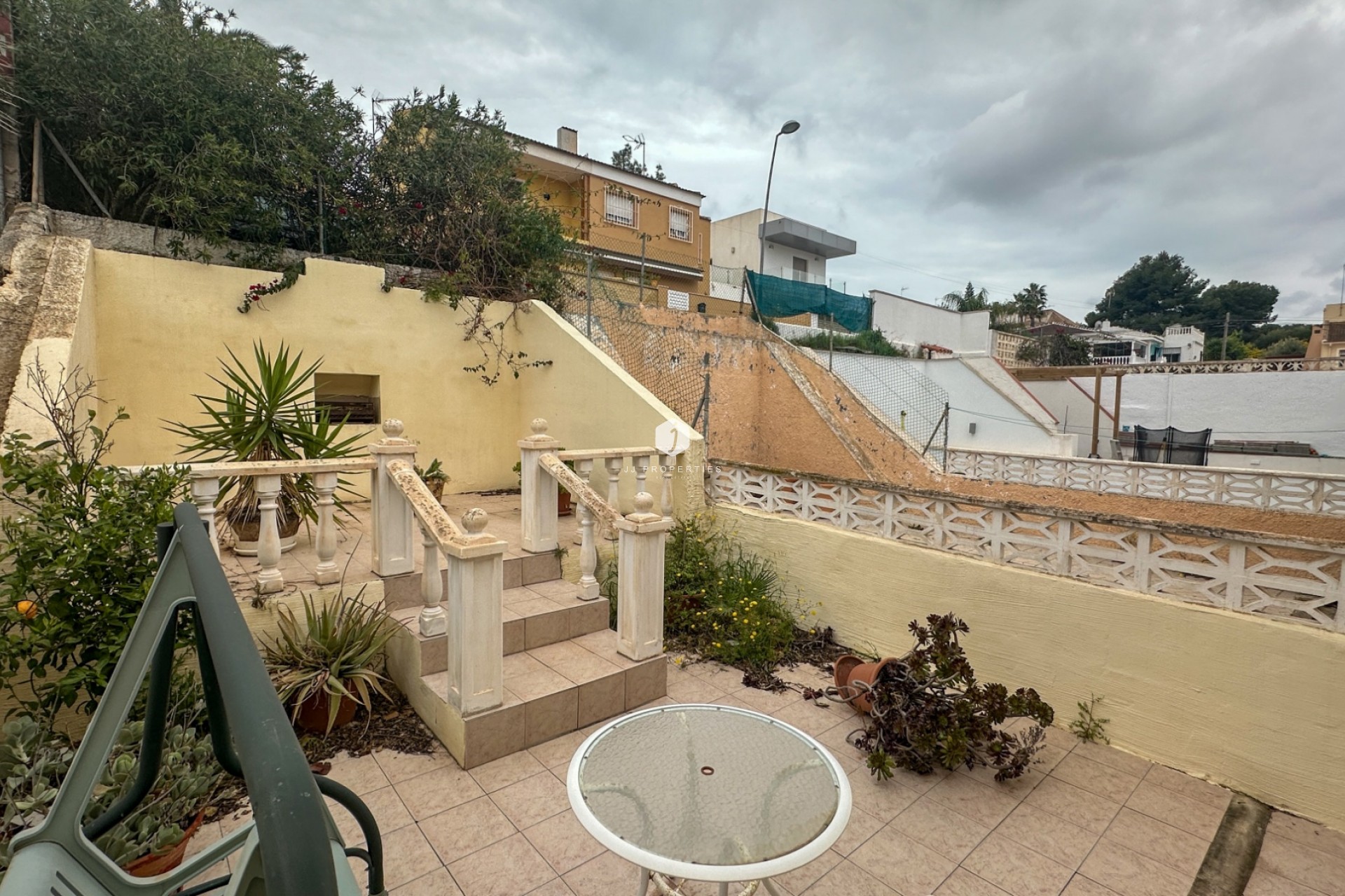 Resale - Chalet -
Torrevieja - Costa Blanca