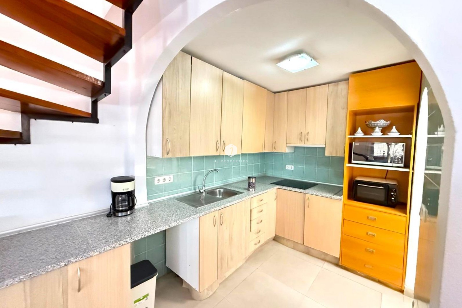 Resale - Chalet -
Torrevieja - El chaparral