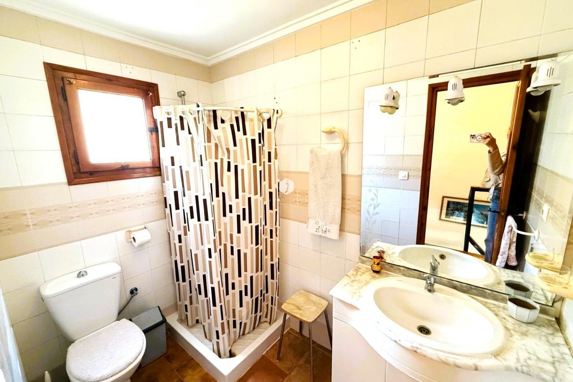 Resale - Chalet -
Torrevieja - El chaparral