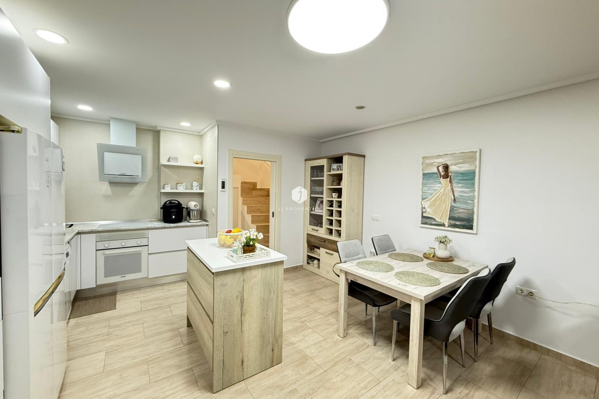 Resale - Chalet -
Torrevieja - El chaparral