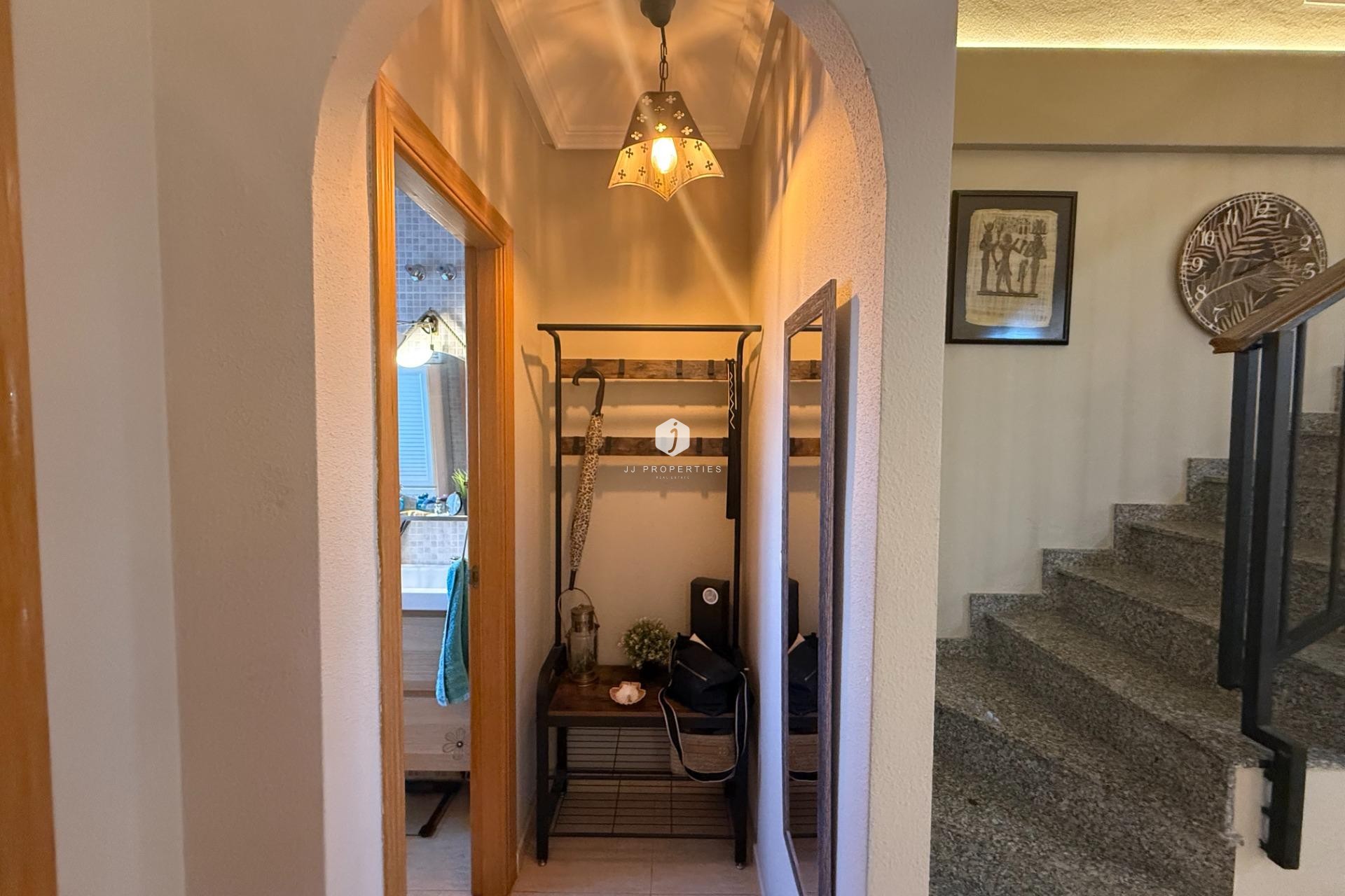 Resale - Chalet -
Torrevieja - El Limonar