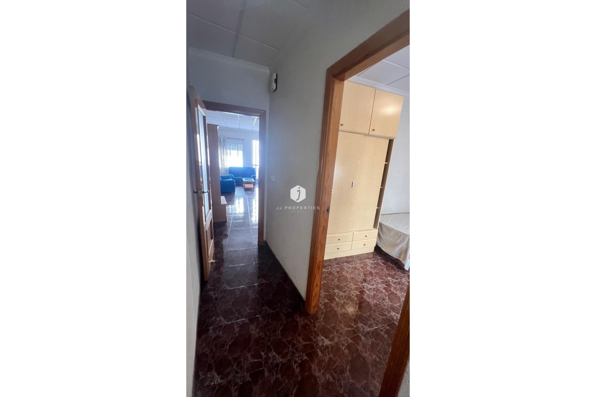 Resale - Chalet -
Torrevieja - Estacion de autobuses