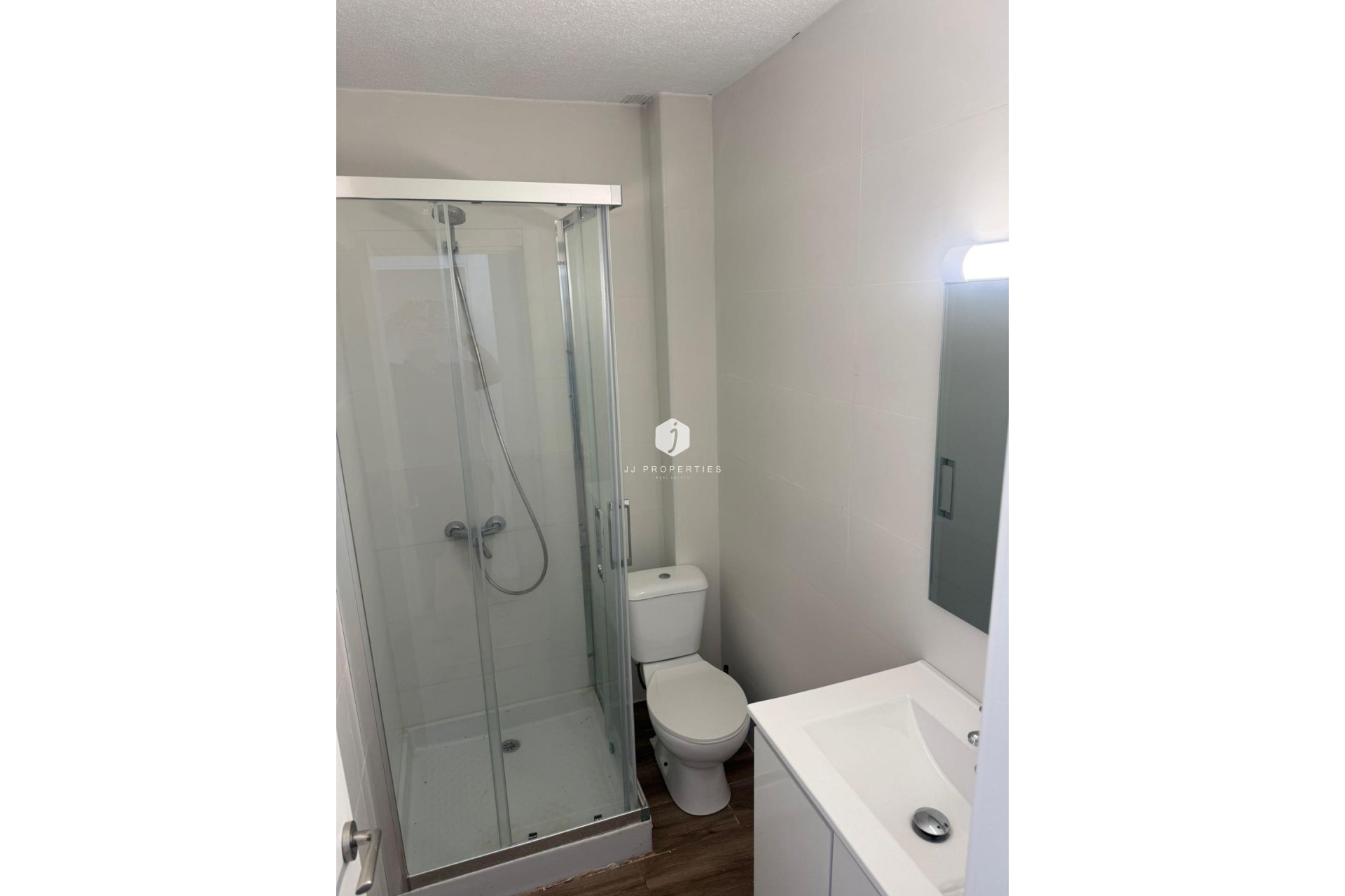 Resale - Chalet -
Torrevieja - La Siesta - El Salado - Torreta