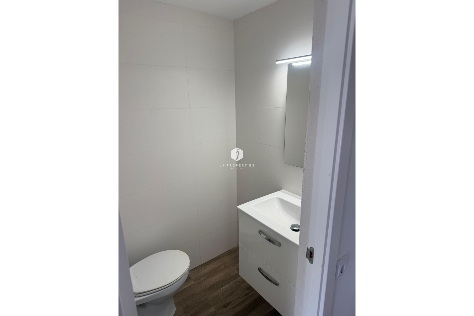 Resale - Chalet -
Torrevieja - La Siesta - El Salado - Torreta