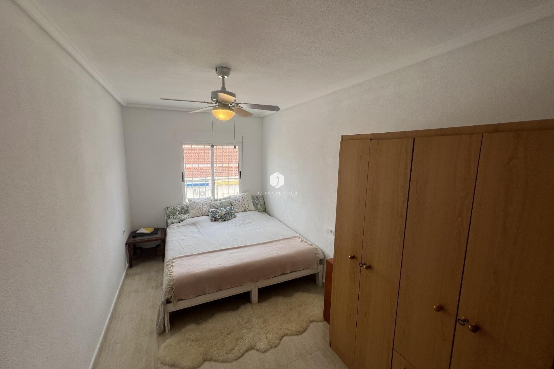 Resale - Chalet -
Torrevieja - La Siesta - El Salado - Torreta