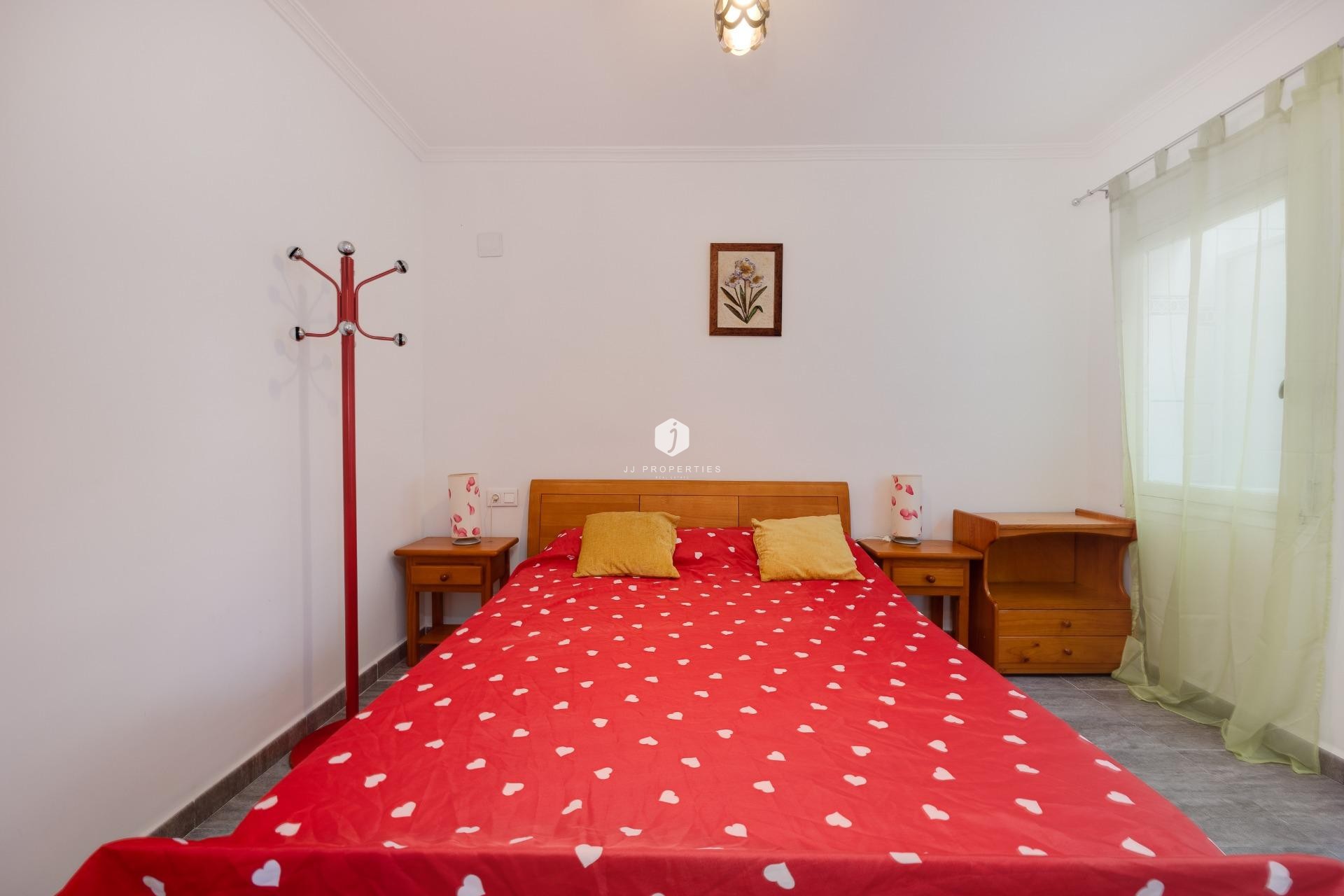 Resale - Chalet -
Torrevieja - La Siesta - El Salado - Torreta