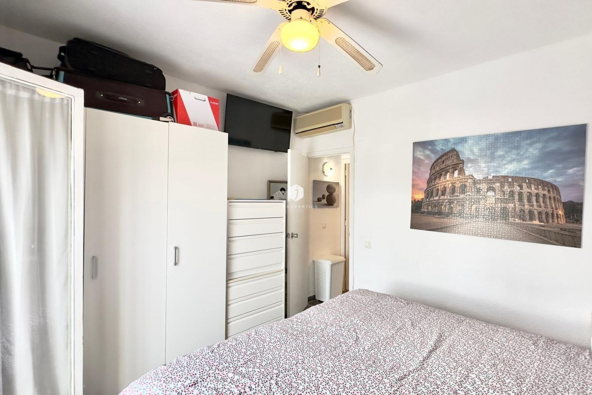 Resale - Chalet -
Torrevieja - La Siesta - El Salado - Torreta