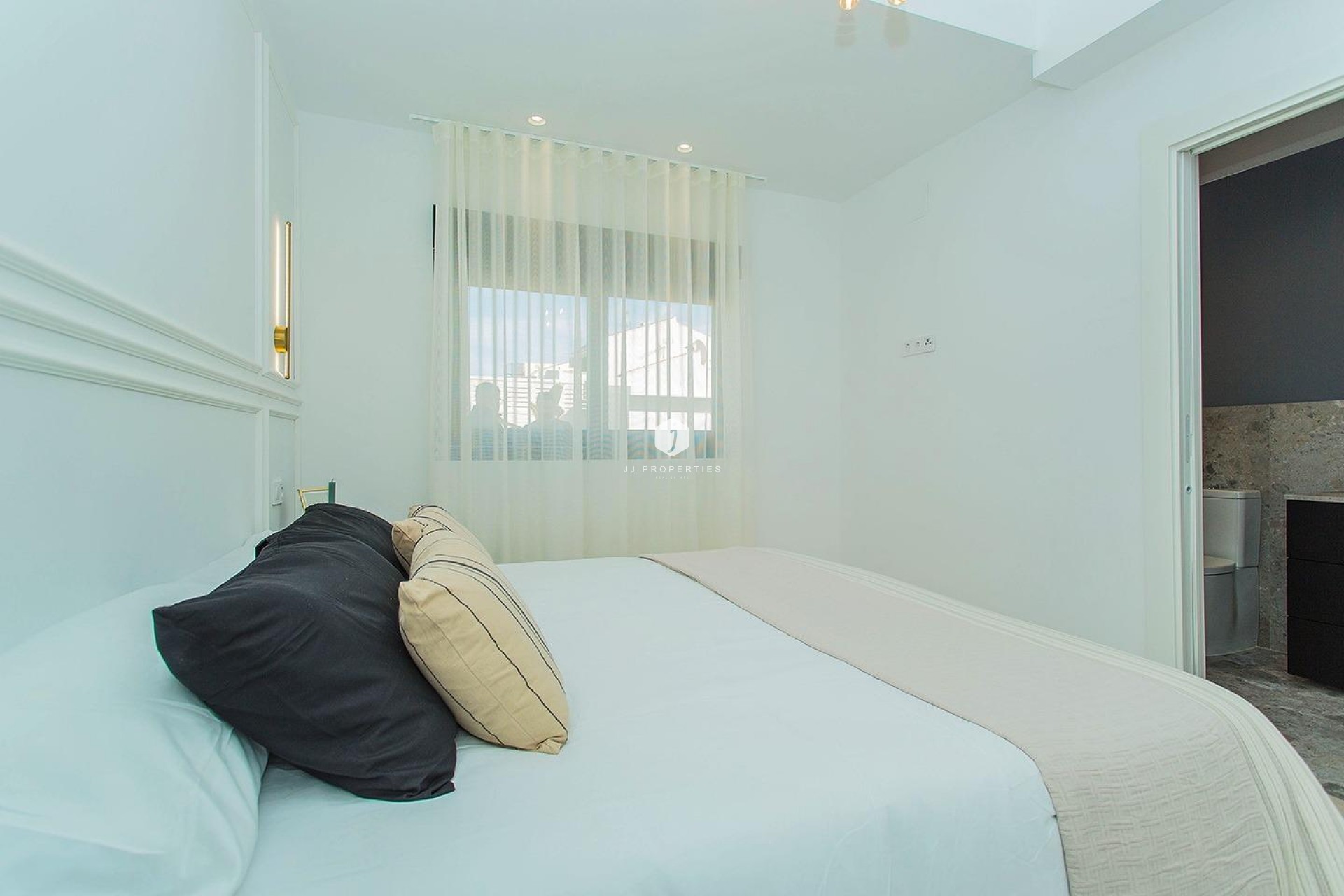 Resale - Chalet -
Torrevieja - La siesta