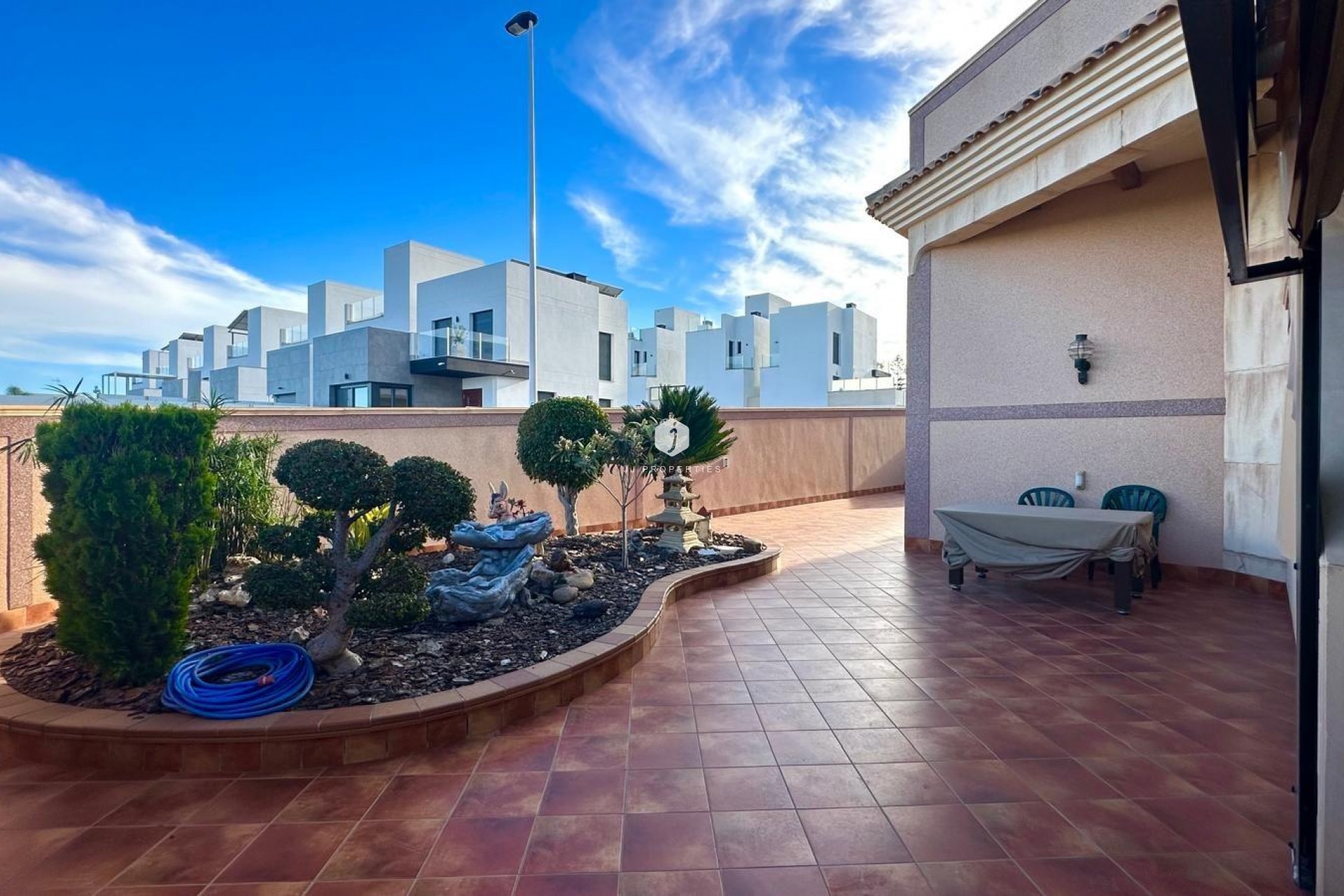 Resale - Chalet -
Torrevieja - La siesta