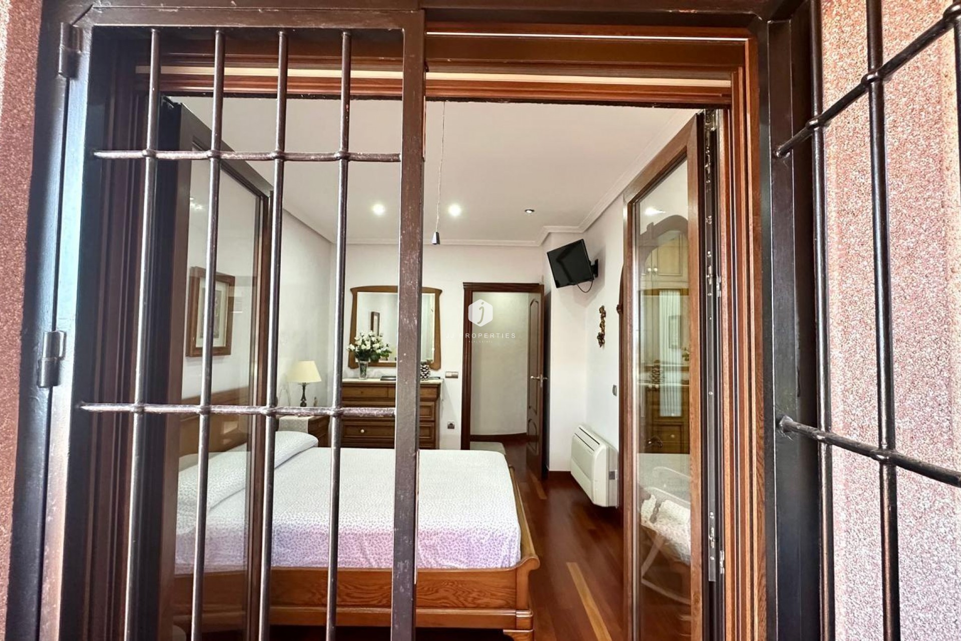 Resale - Chalet -
Torrevieja - La siesta