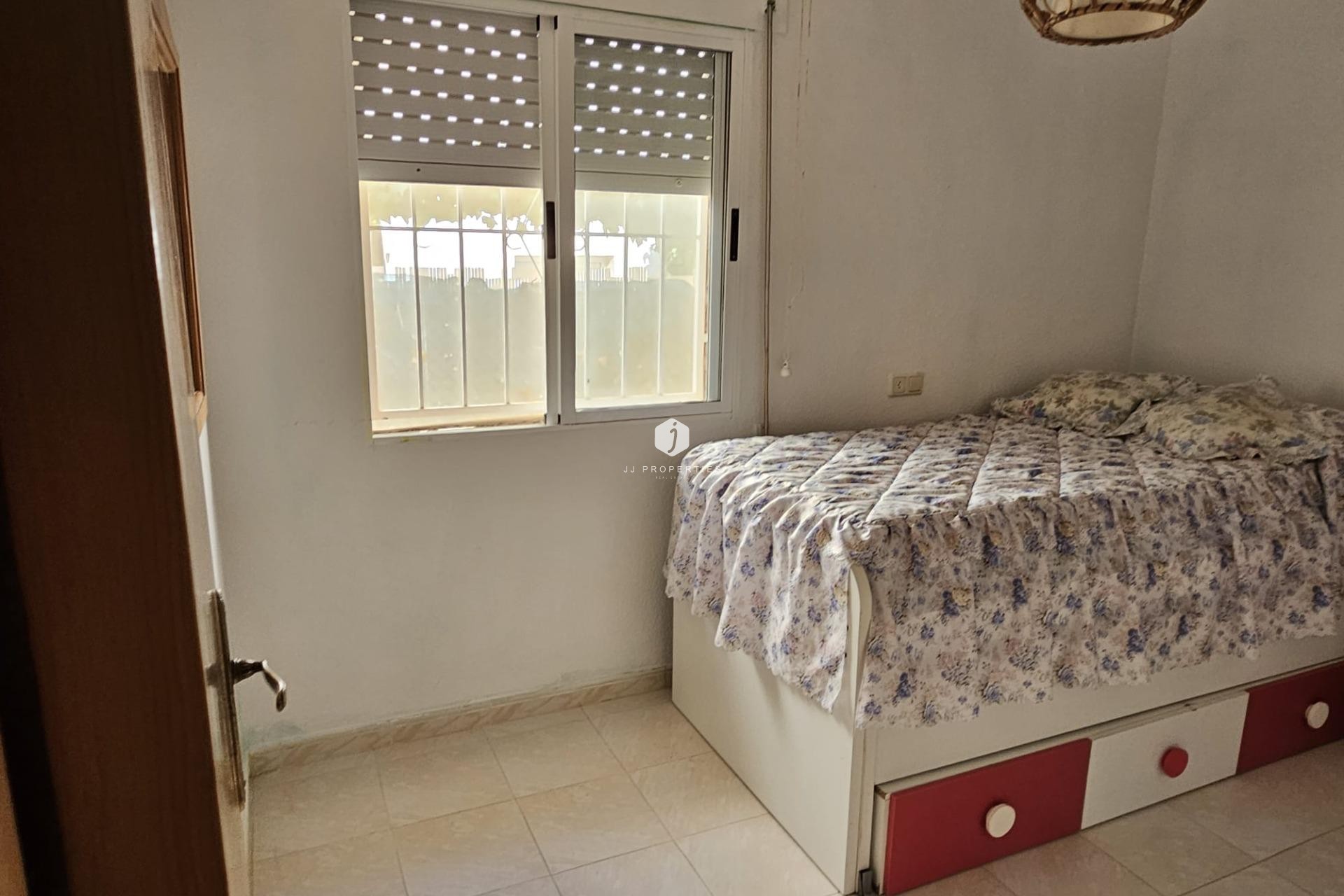 Resale - Chalet -
Torrevieja - Los Balcones - Los Altos del Edén