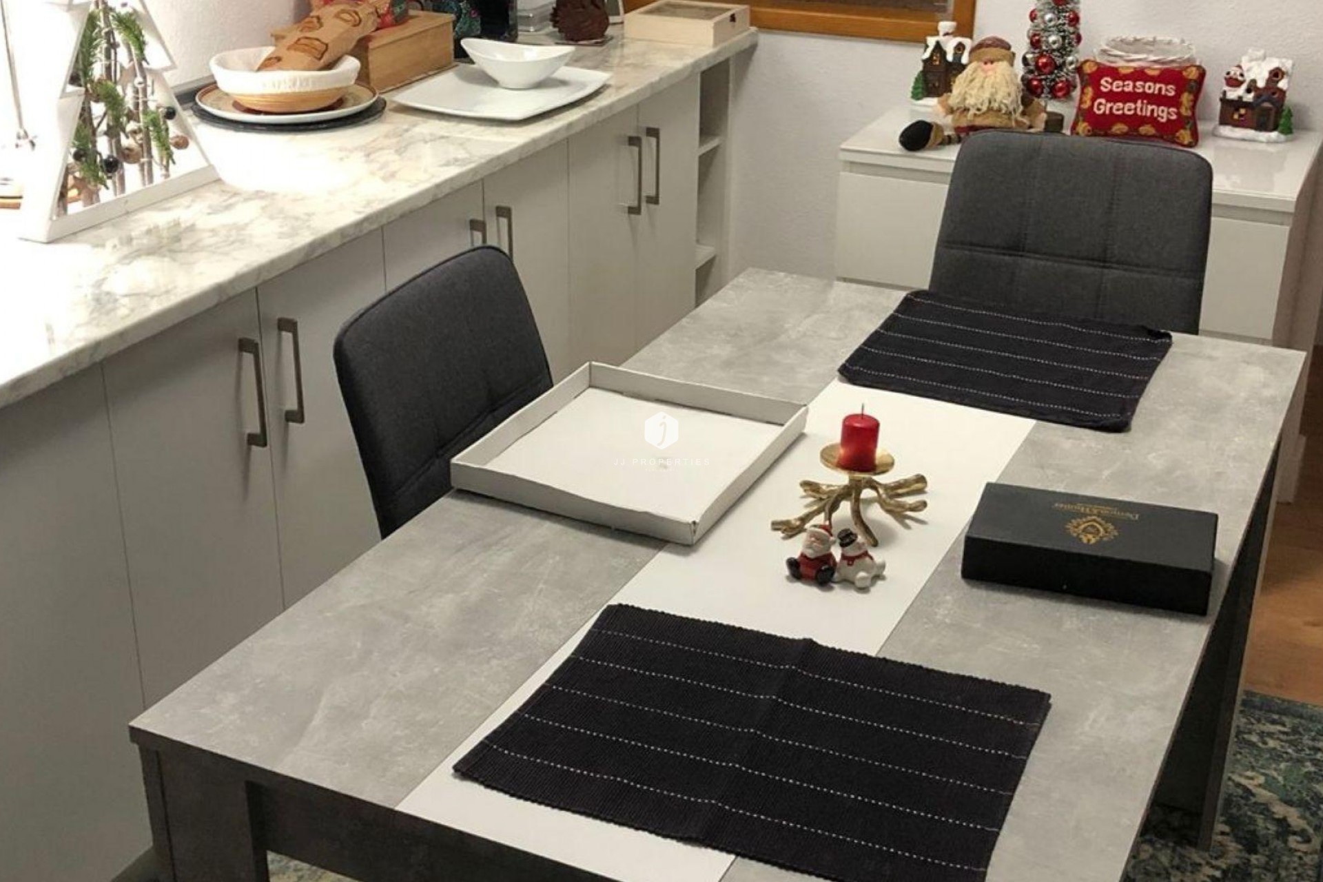 Resale - Chalet -
Torrevieja - Los Balcones