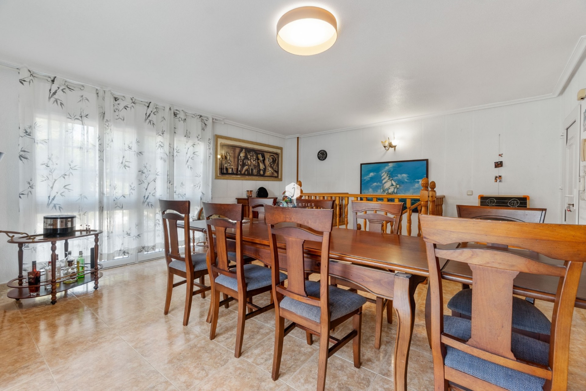 Resale - Chalet -
Torrevieja - Los balcones