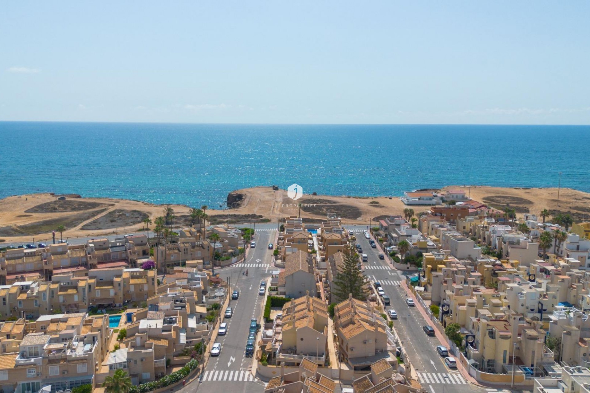 Resale - Chalet -
Torrevieja - Los Frutales