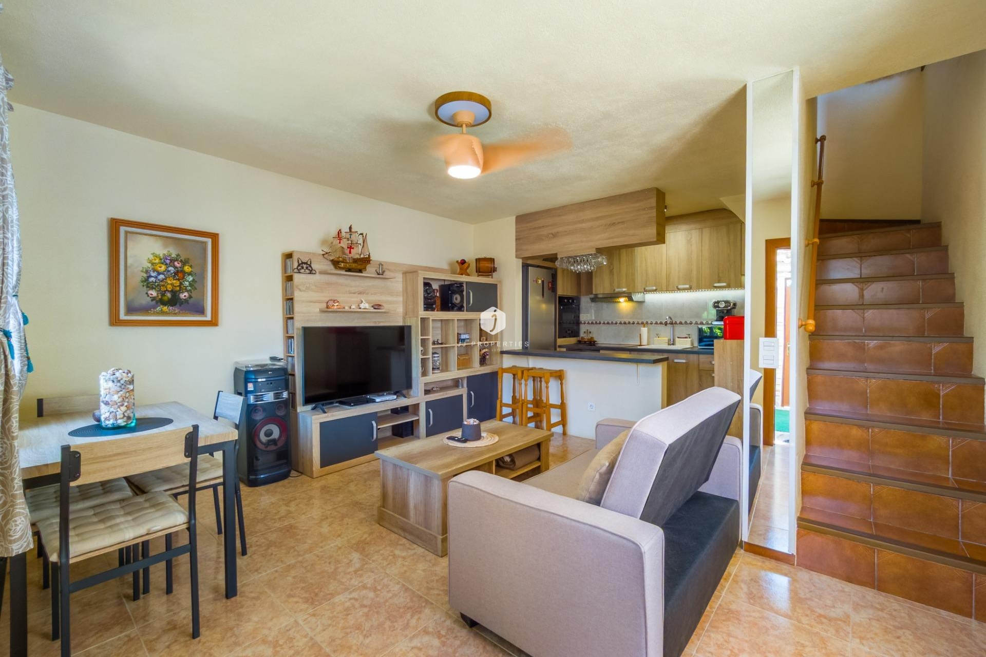 Resale - Chalet -
Torrevieja - Nueva Torrevieja