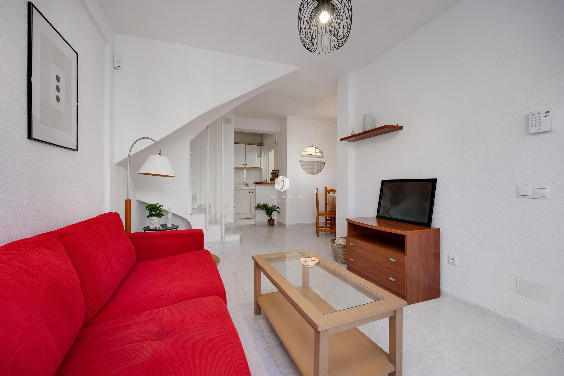 Resale - Chalet -
Torrevieja - Paraje Natural