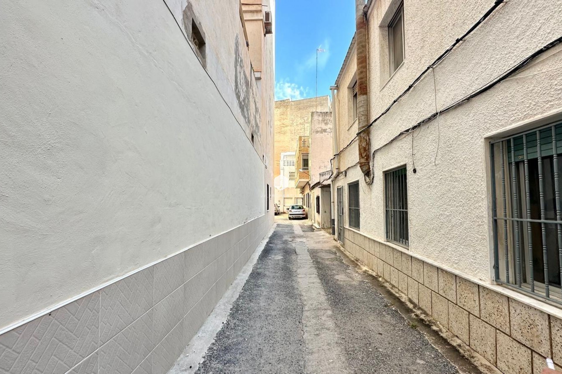 Resale - Chalet -
Torrevieja - Playa del Cura