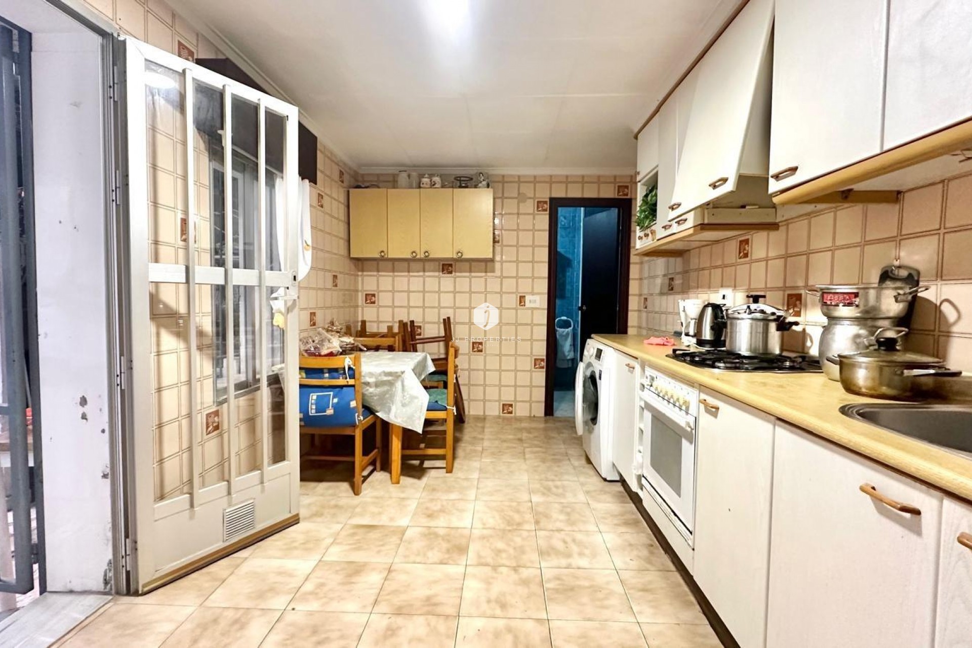 Resale - Chalet -
Torrevieja - Playa del Cura