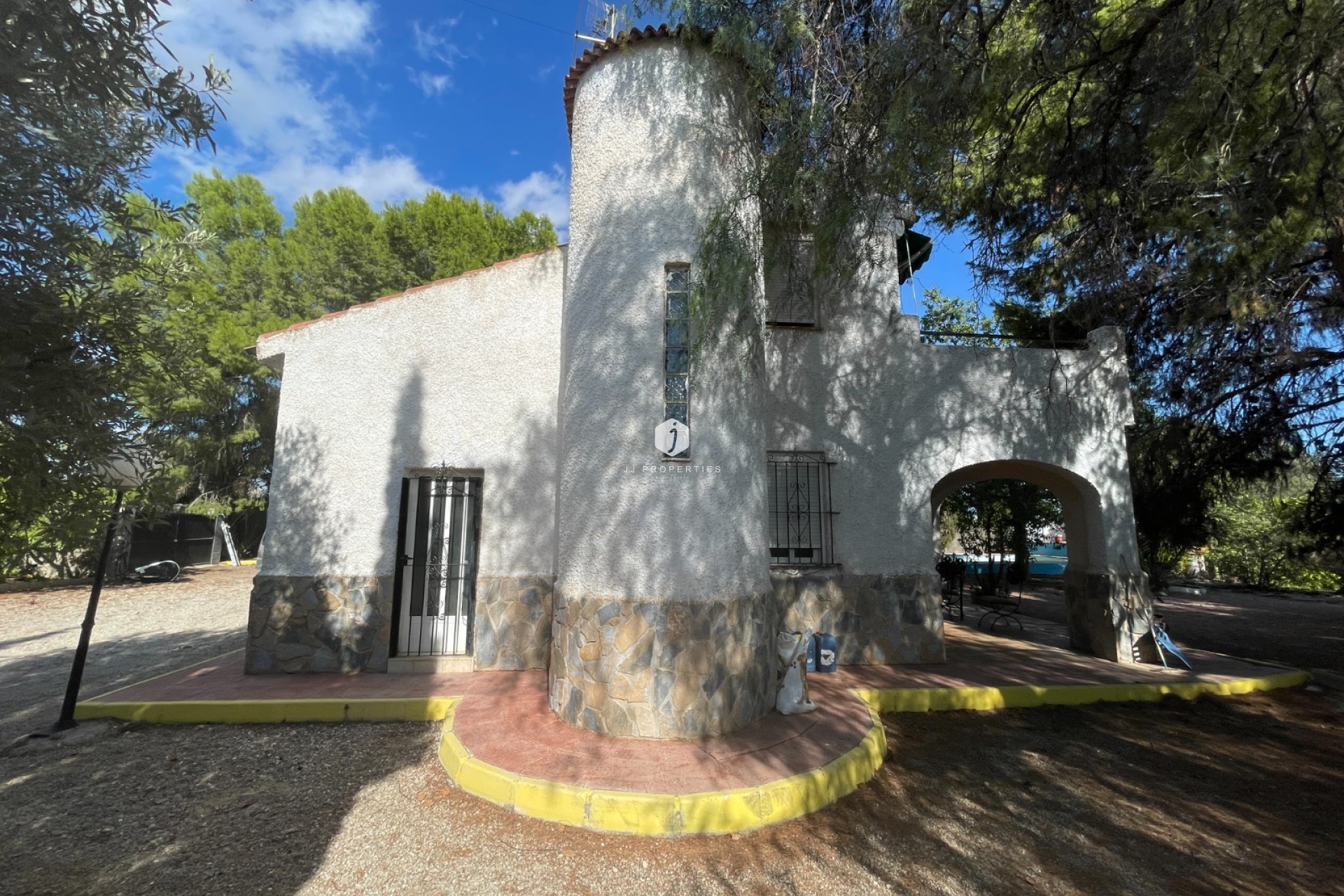 Resale - Country Property -
Albatera - Inland