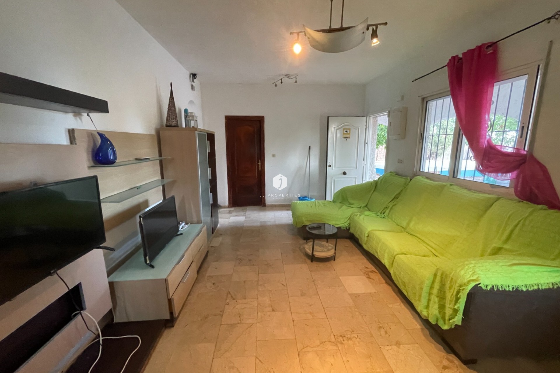 Resale - Country Property -
Albatera - Inland