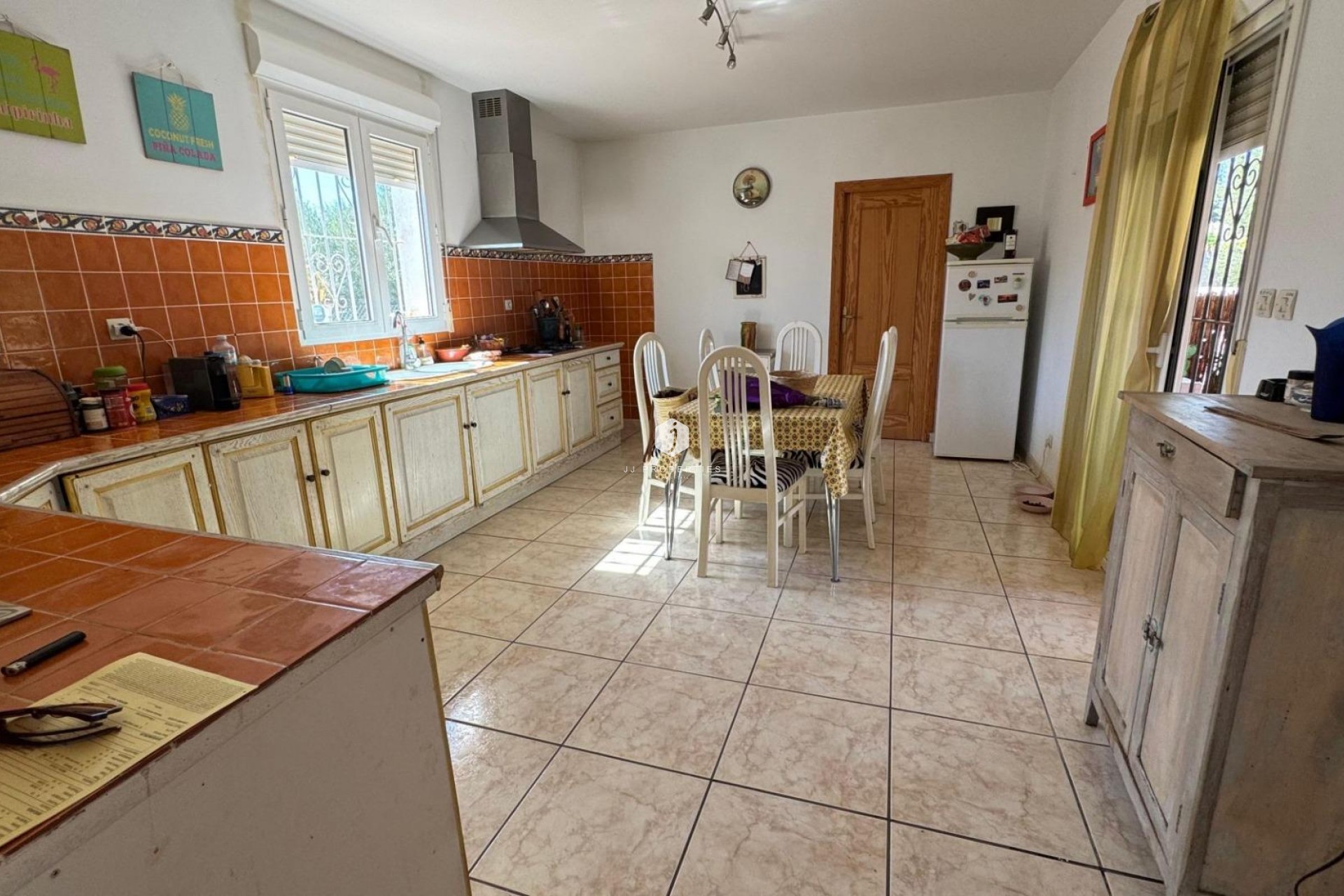 Resale - Country Property -
Albatera - Inland