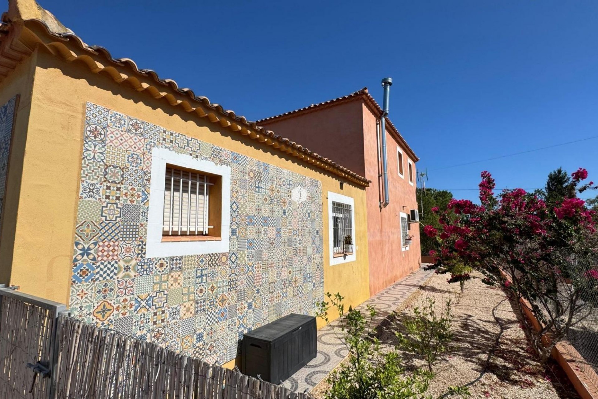 Resale - Country Property -
Albatera - Inland
