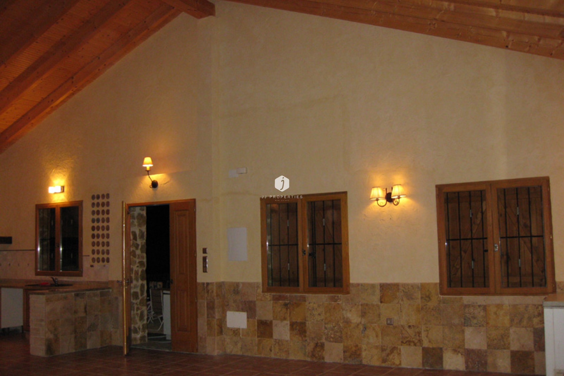 Resale - Country Property -
Benferri - Inland