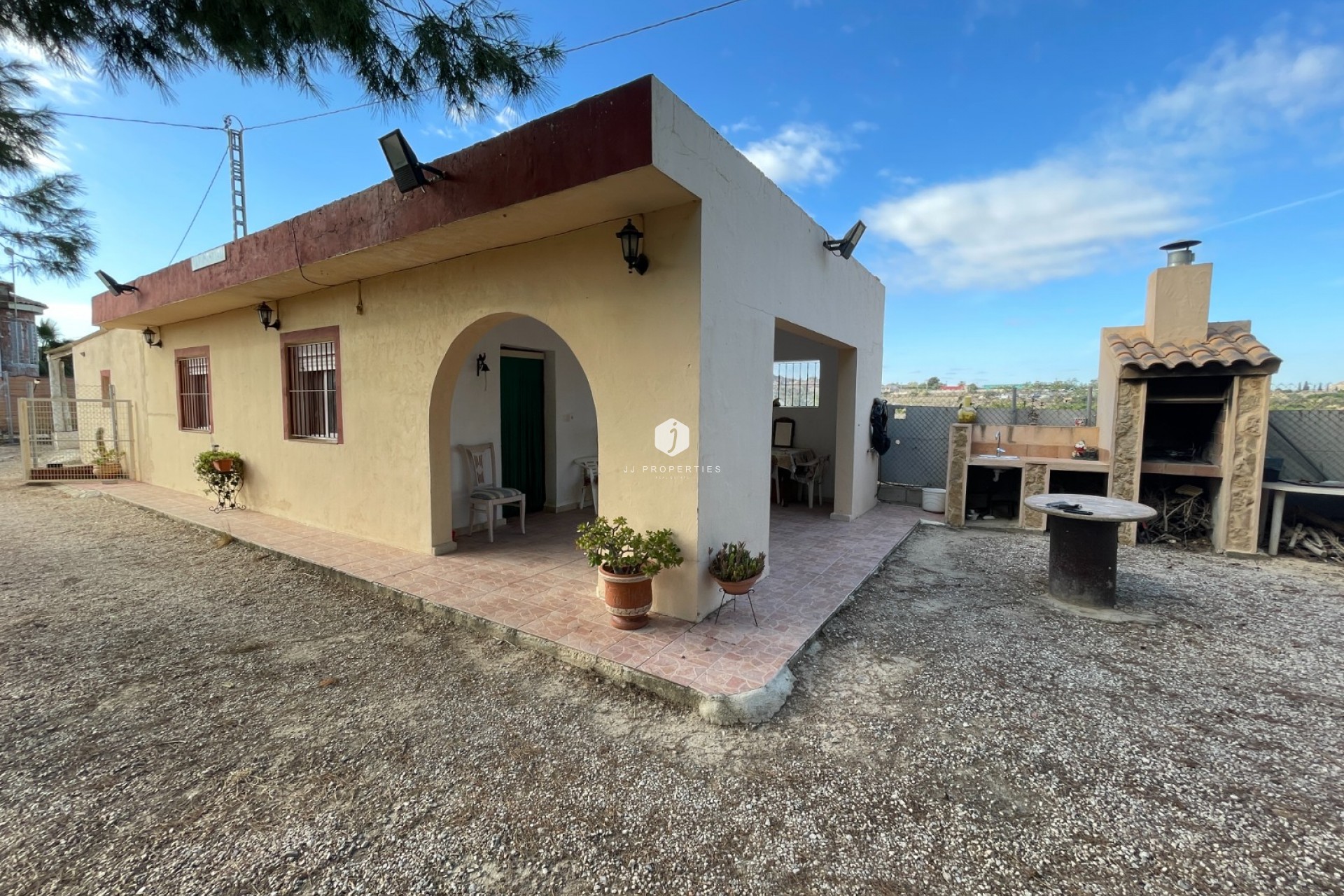 Resale - Country Property -
Jacarilla - Inland