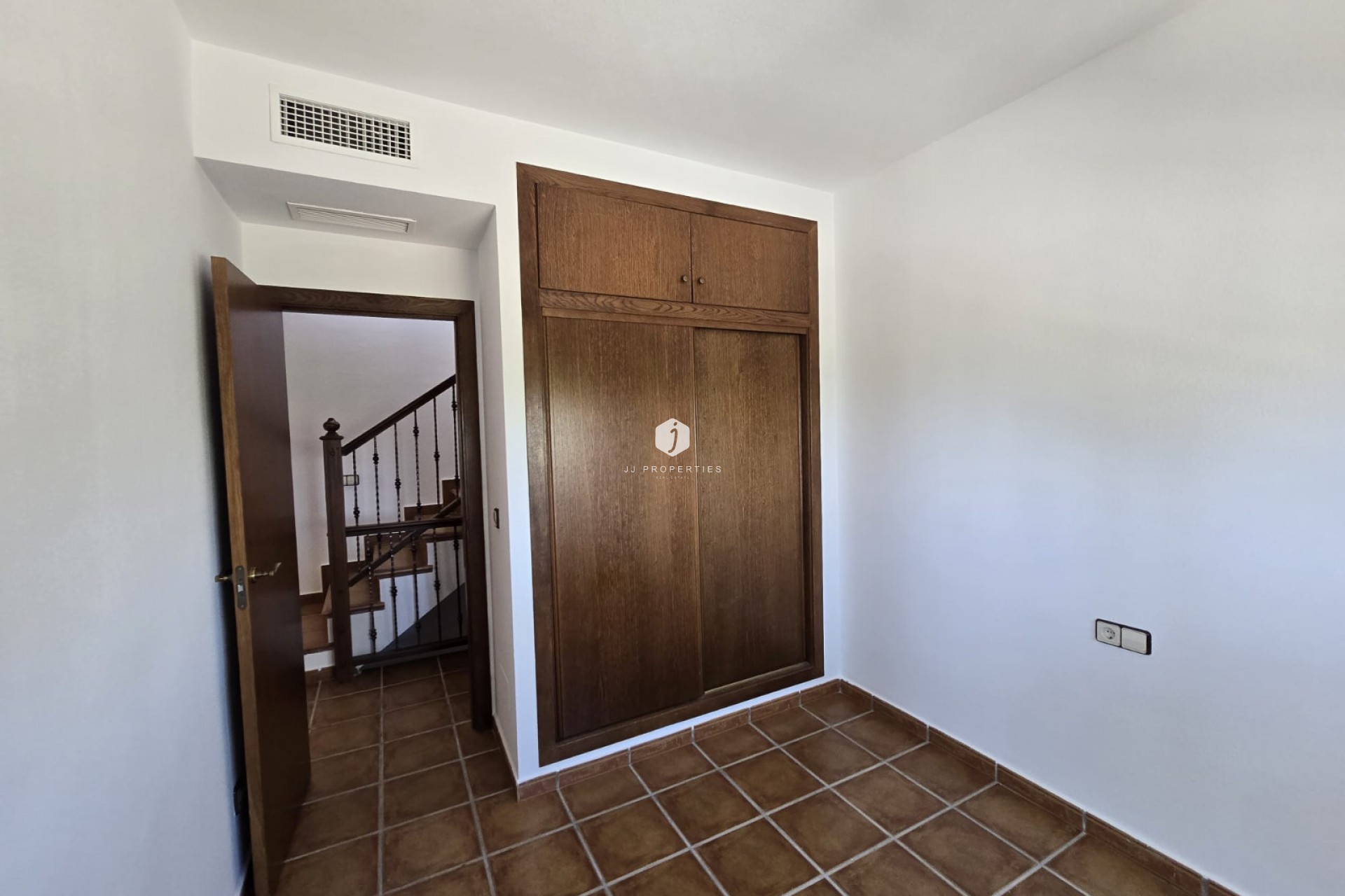 Resale - Duplex -
Algorfa - Inland