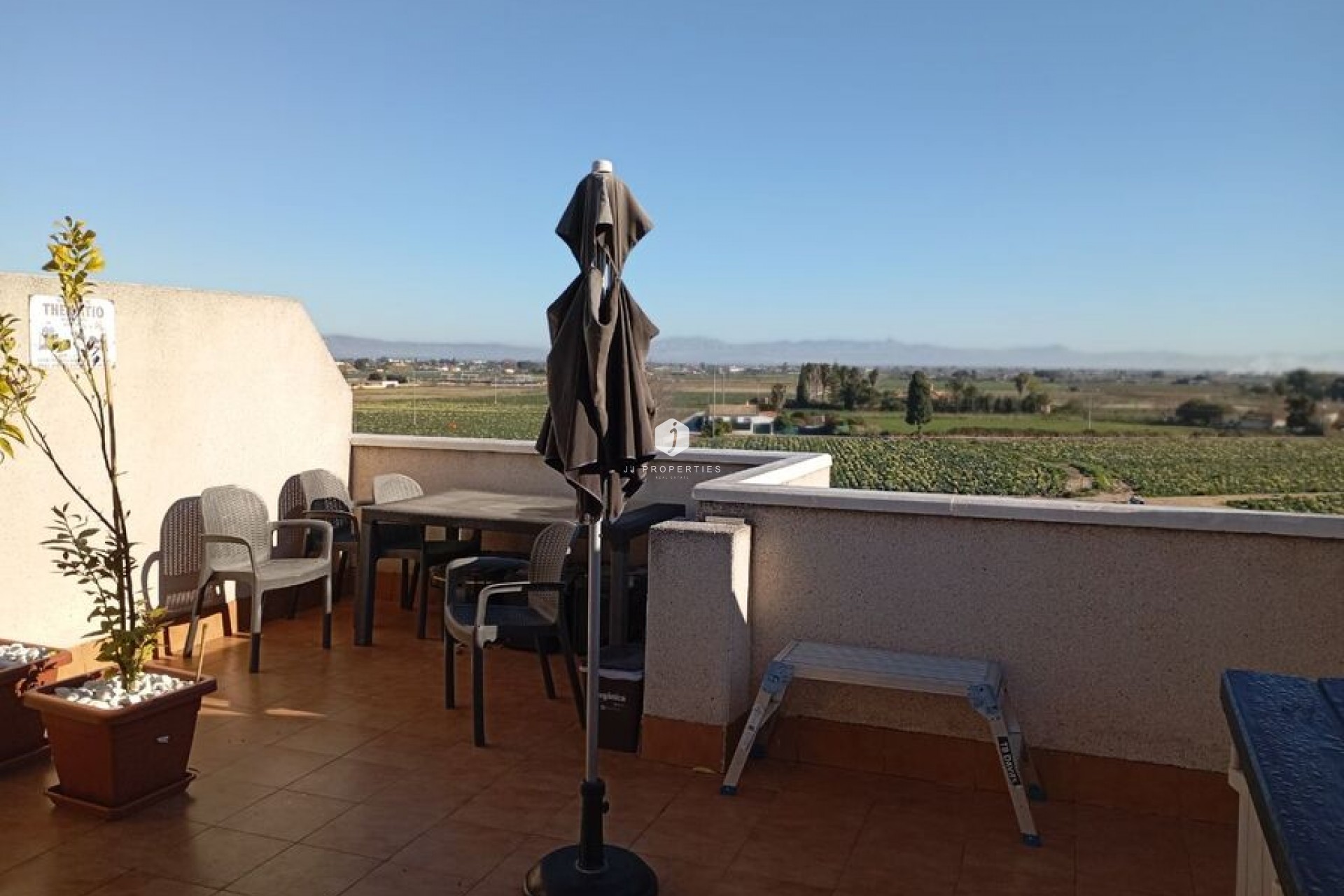 Resale - Duplex -
Daya Vieja - Costa Blanca