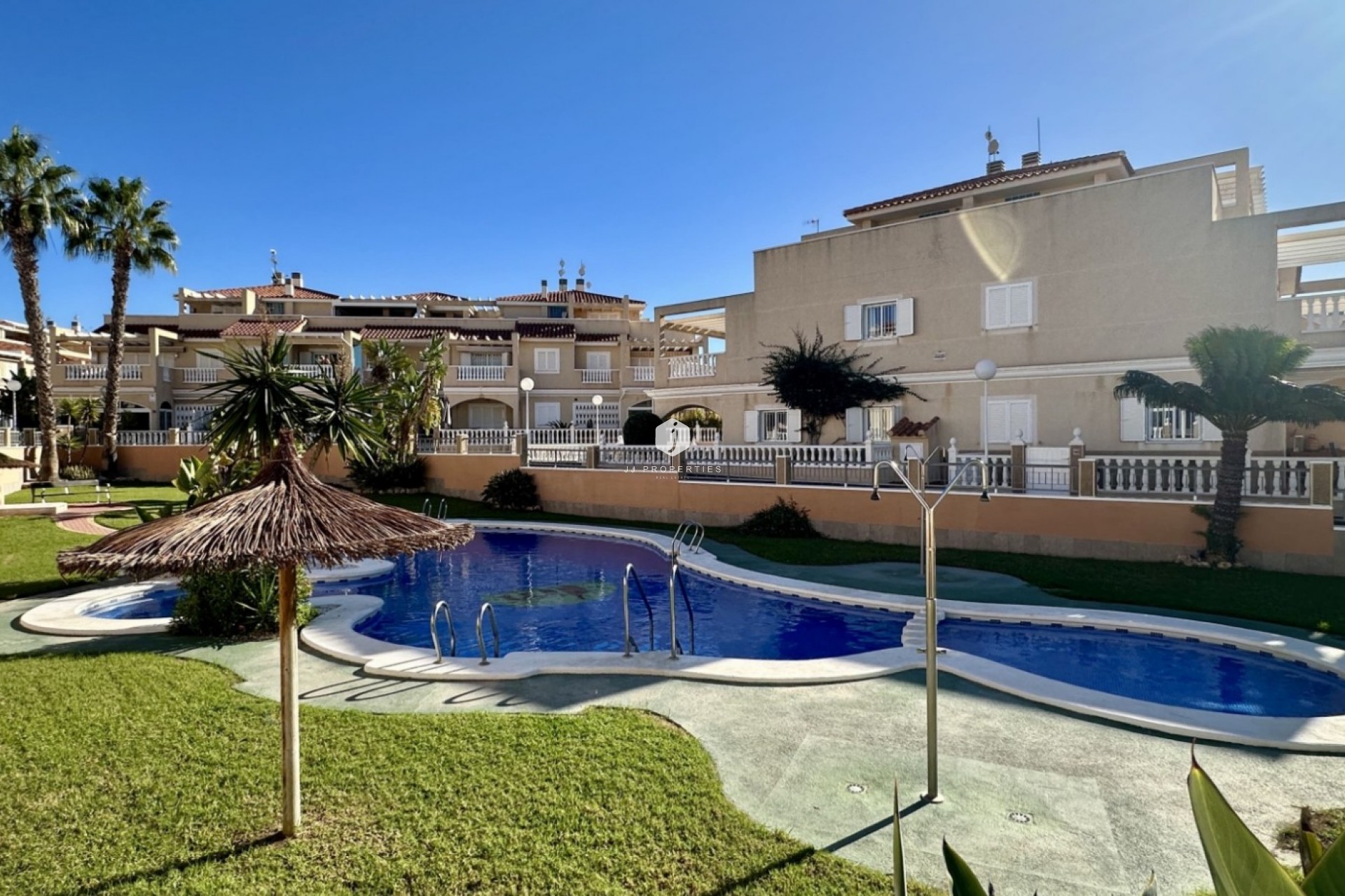 Resale - Duplex -
Orihuela Costa - Costa Blanca