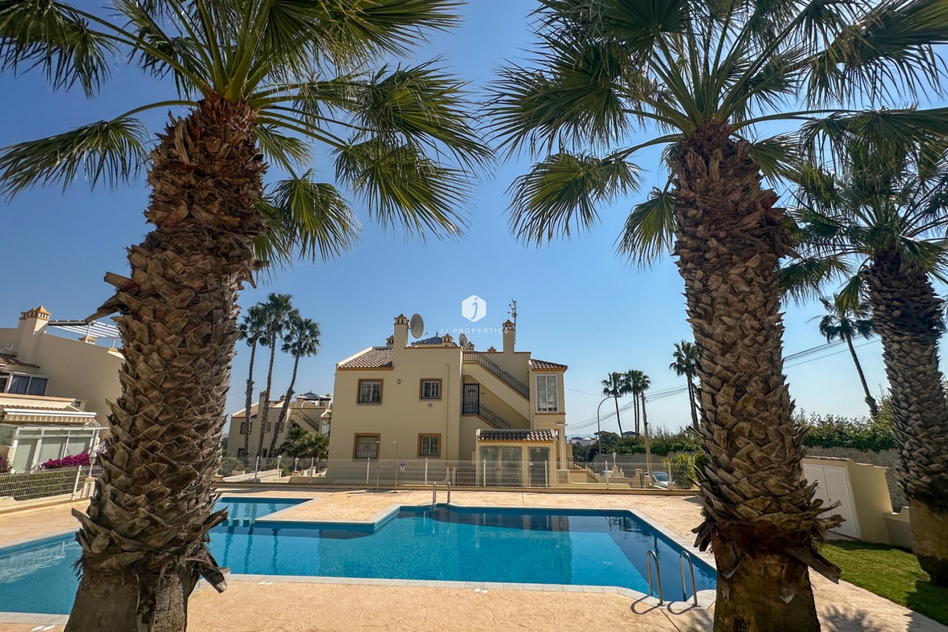Resale - Duplex -
Orihuela Costa - Costa Blanca
