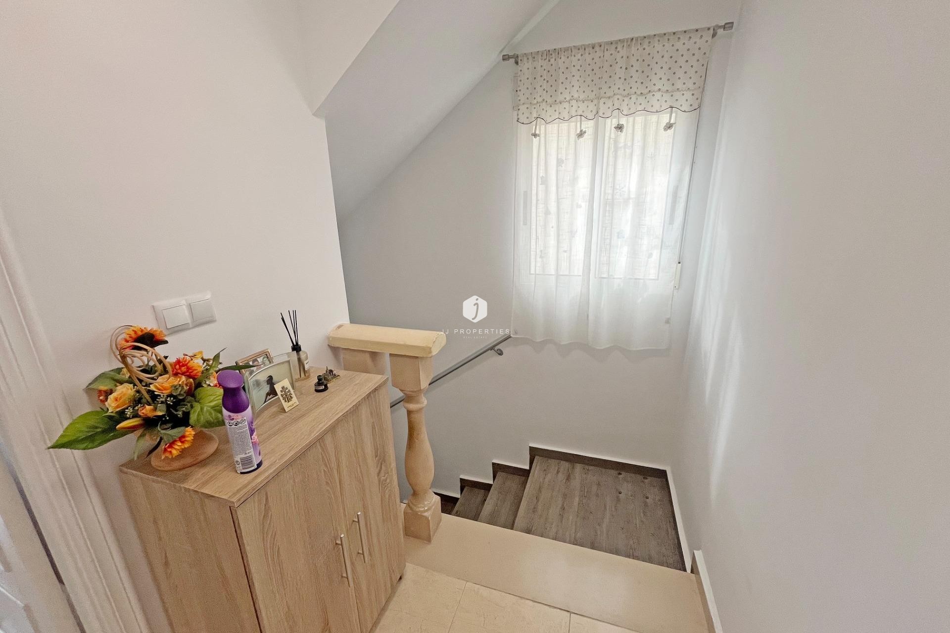 Resale - Duplex -
San Miguel de Salinas - Las Filipinas