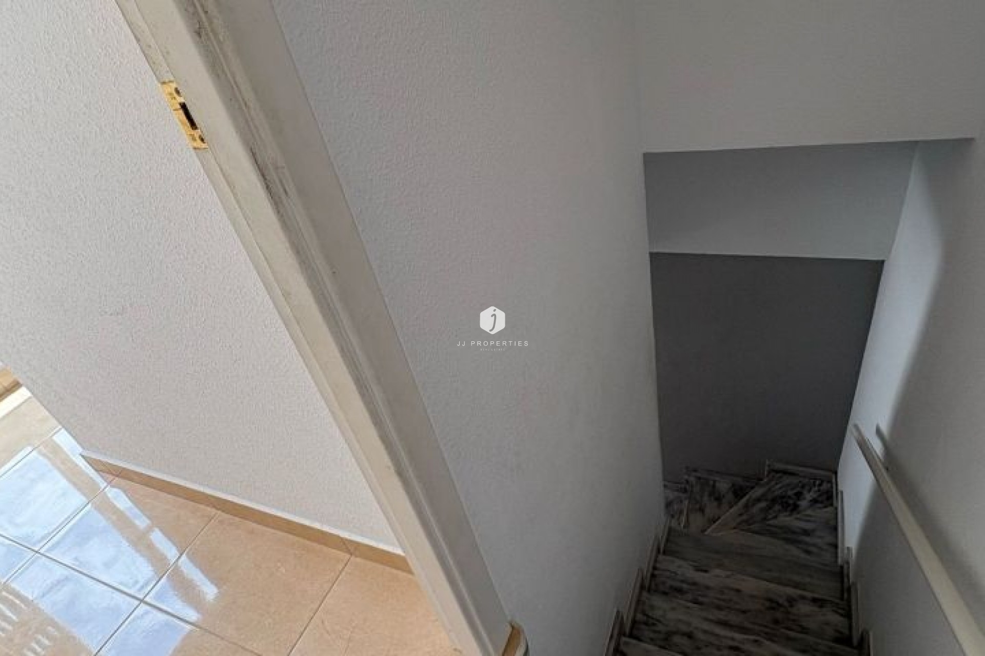 Resale - Duplex -
Torrevieja - Costa Blanca