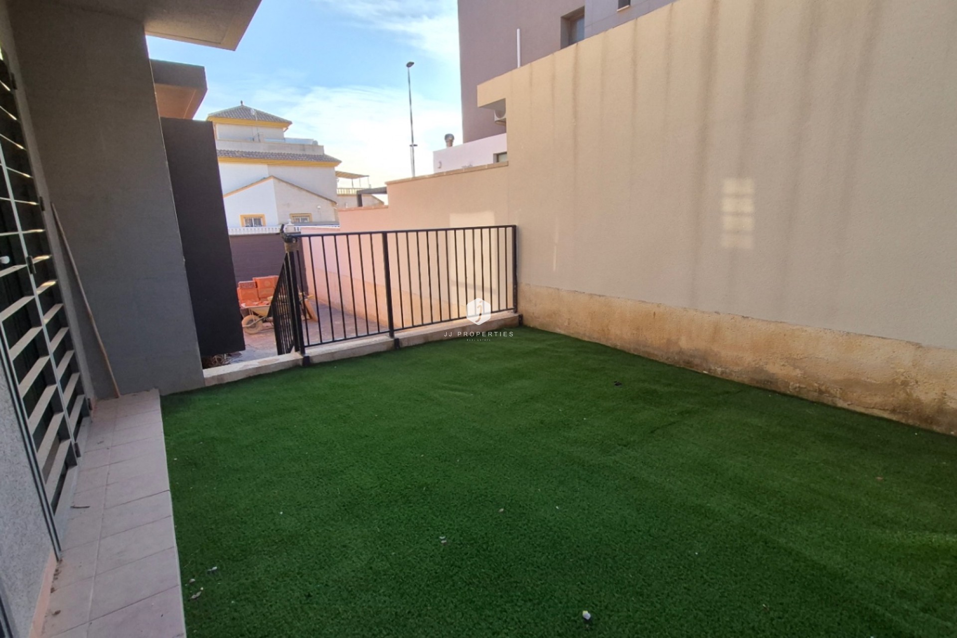 Resale - Duplex -
Torrevieja - Costa Blanca