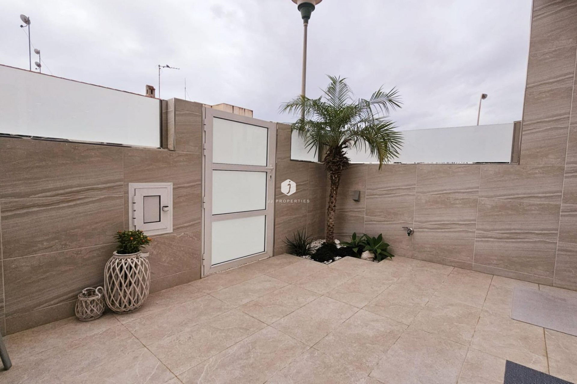 Resale - Duplex -
Torrevieja - La siesta