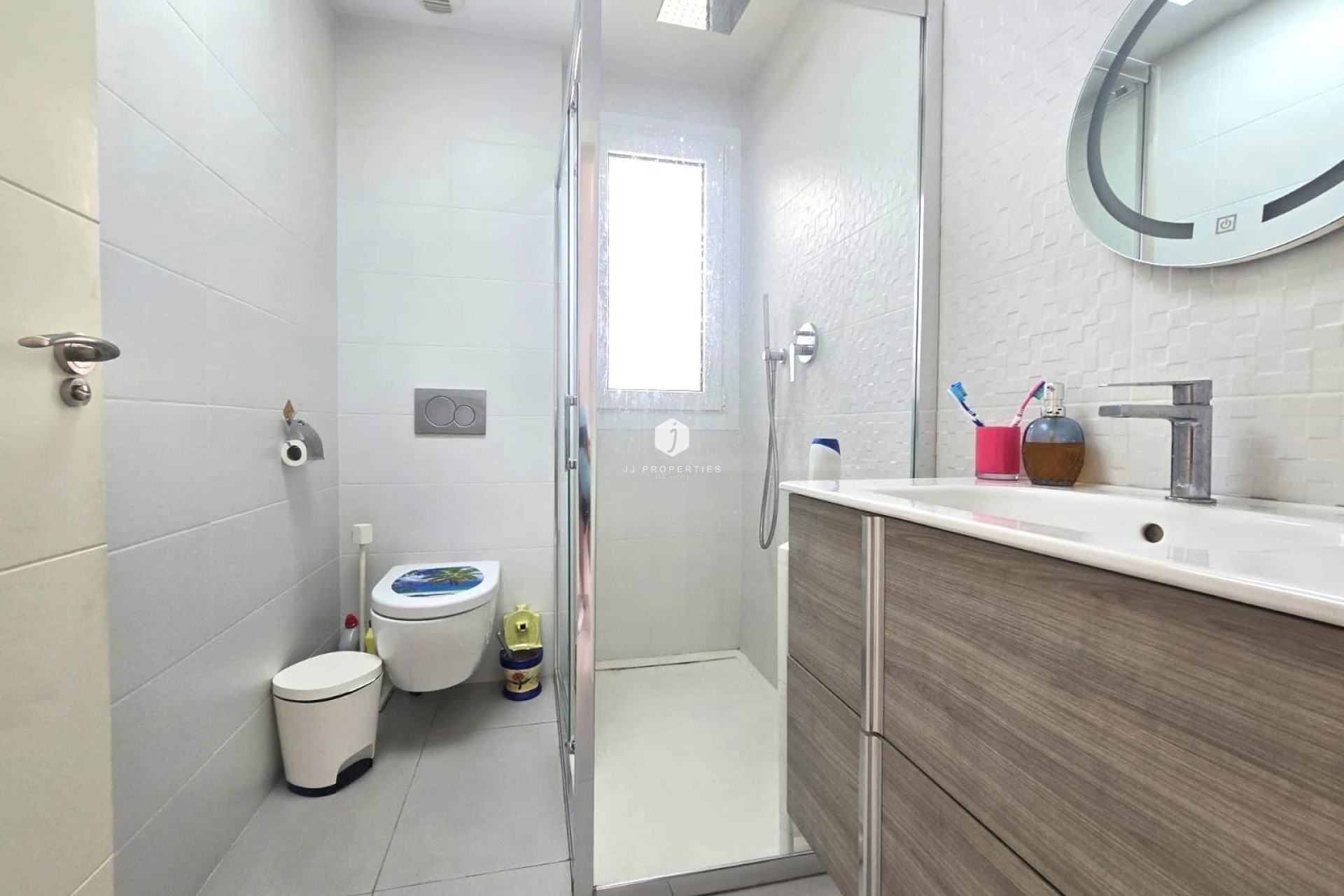 Resale - Duplex -
Torrevieja - Sector 25