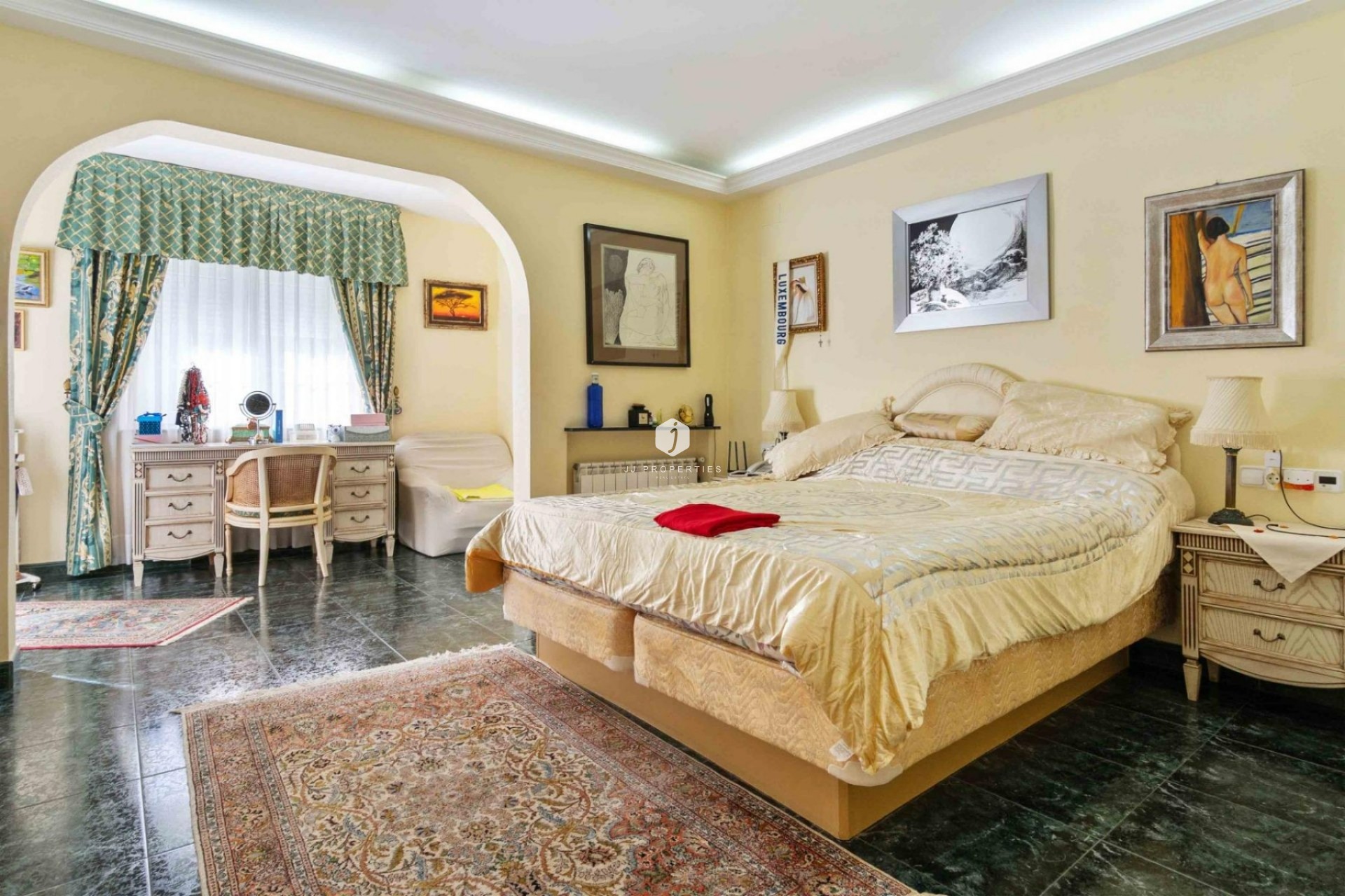 Resale - Luxury villa -
Orihuela Costa - Cabo Roig