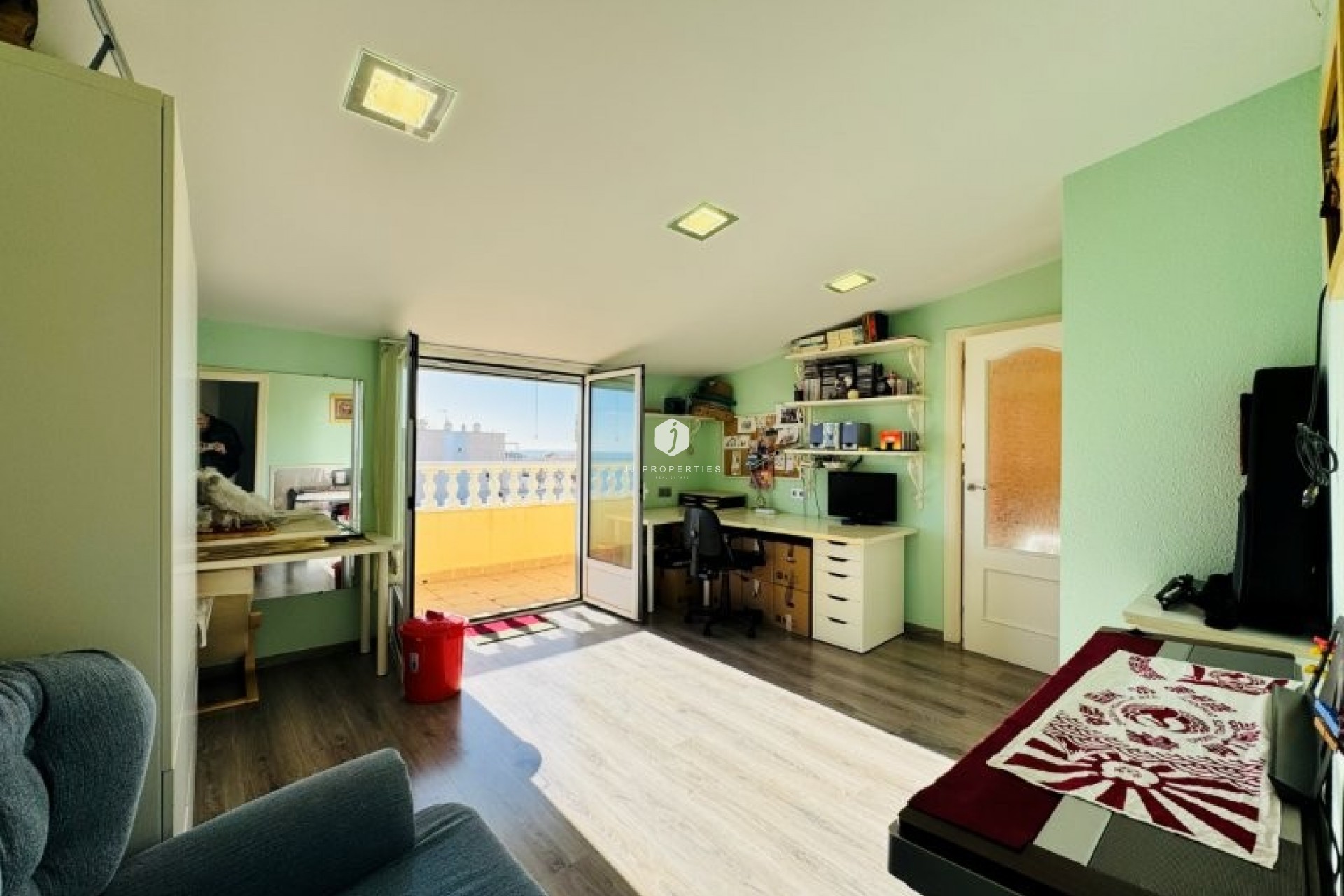 Resale - Penthouse -
La Mata - Costa Blanca