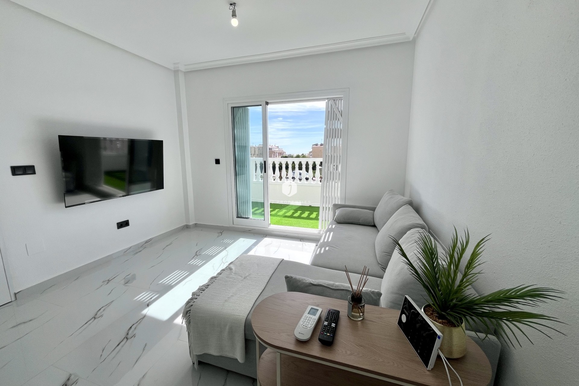 Resale - Penthouse -
Playa Flamenca - Costa Blanca