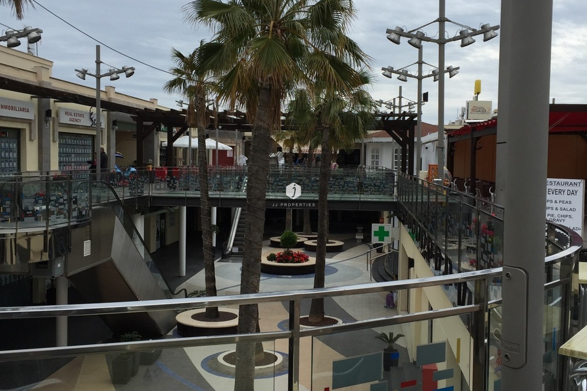 Resale - Penthouse -
Punta Prima - Costa Blanca