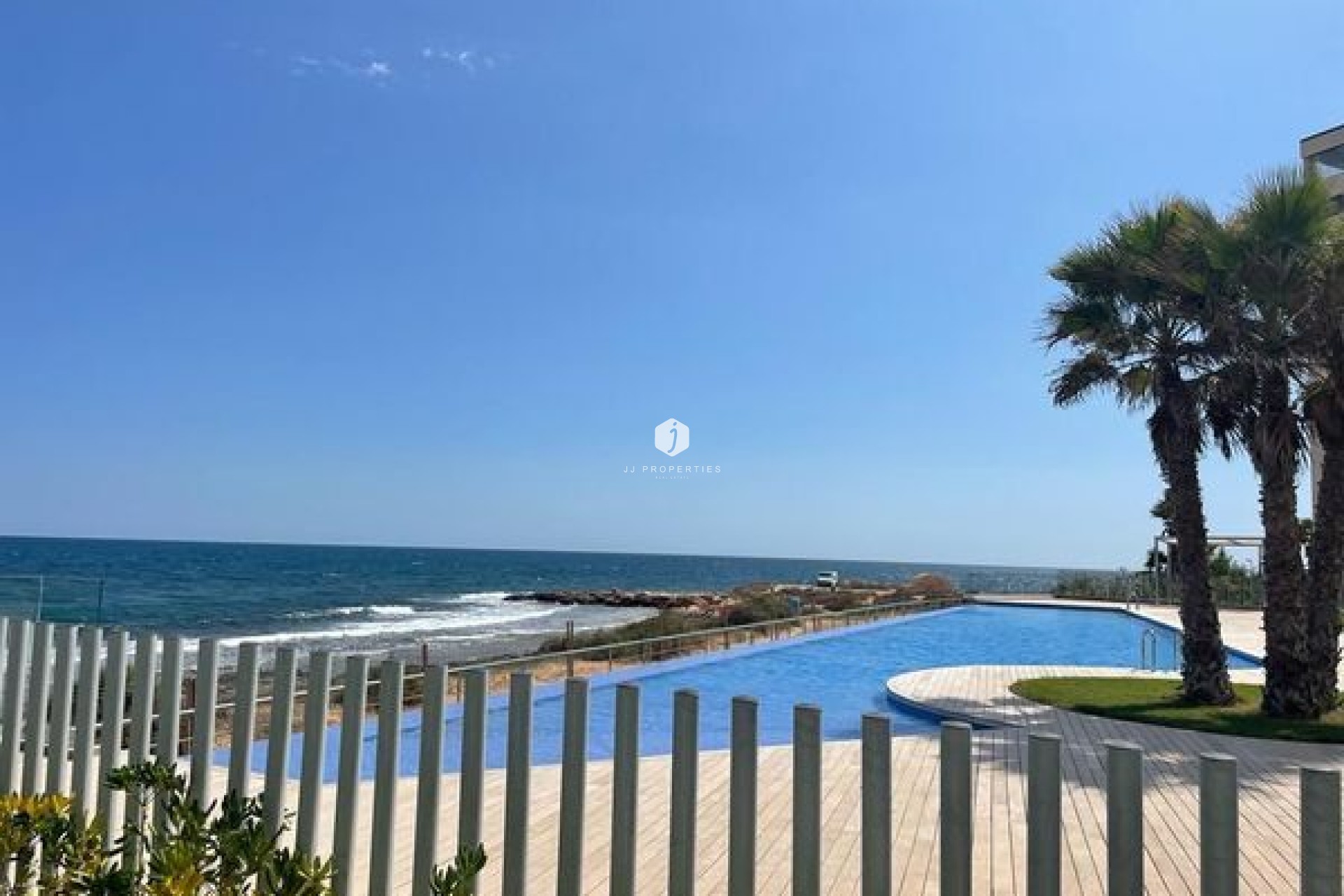Resale - Penthouse -
Punta Prima - Costa Blanca