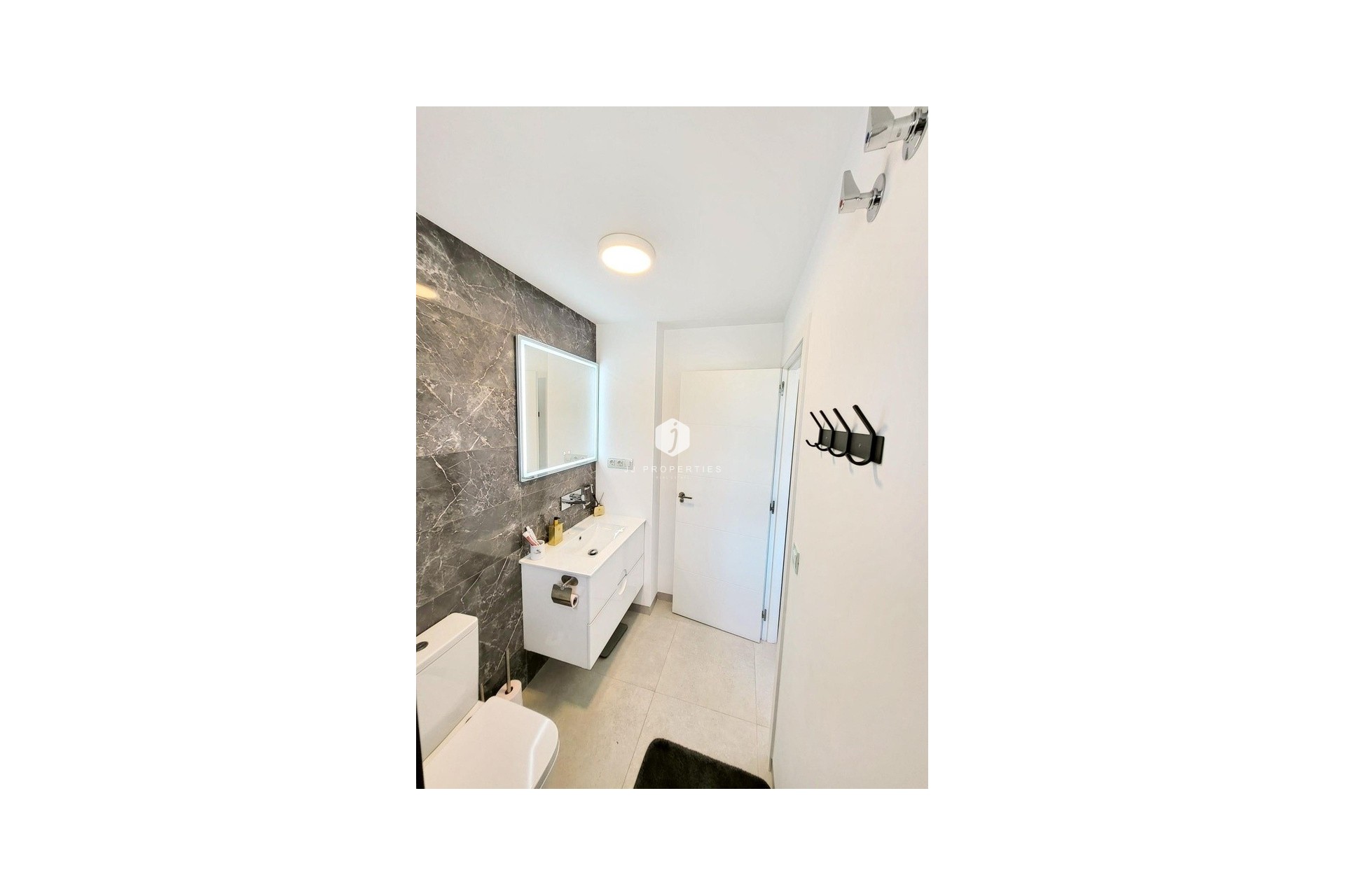 Resale - Penthouse -
San Miguel de Salinas - Costa Blanca