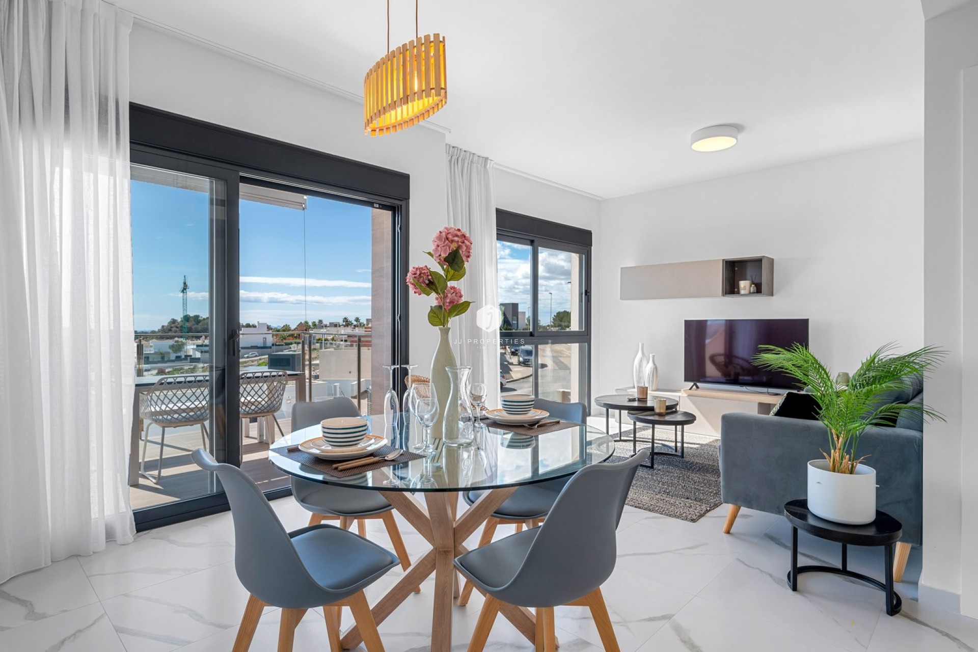 Resale - Penthouse -
San Miguel de Salinas - Inland