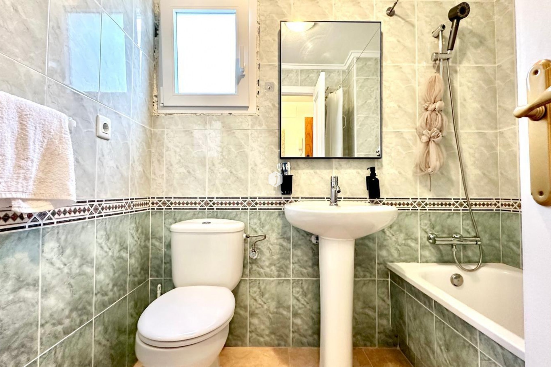 Resale - Penthouse -
Torrevieja - Centro