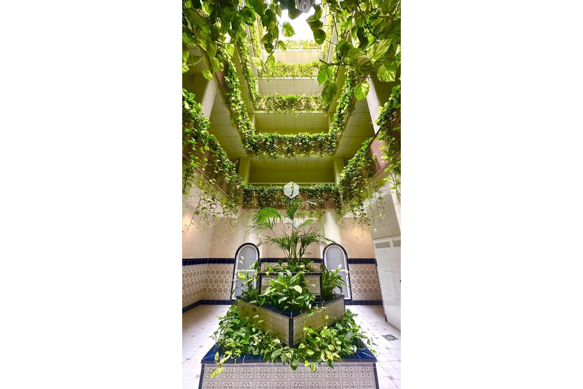 Resale - Penthouse -
Torrevieja - Centro