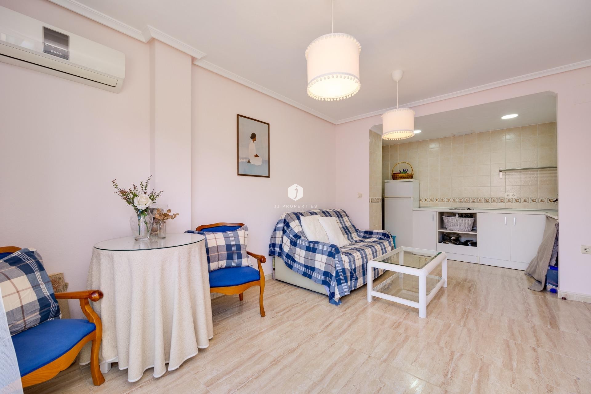 Resale - Penthouse -
Torrevieja - Centro