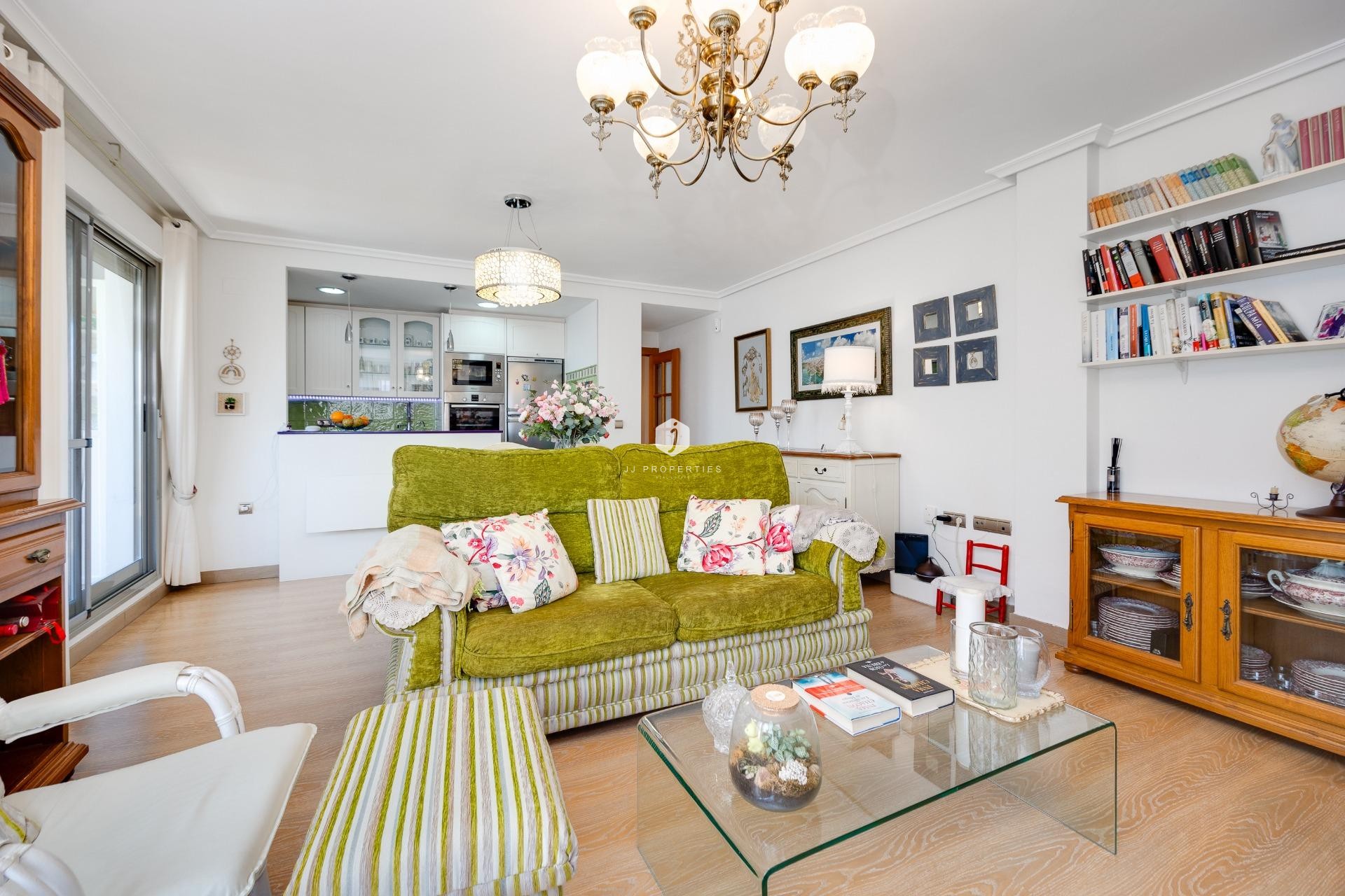 Resale - Penthouse -
Torrevieja - Centro