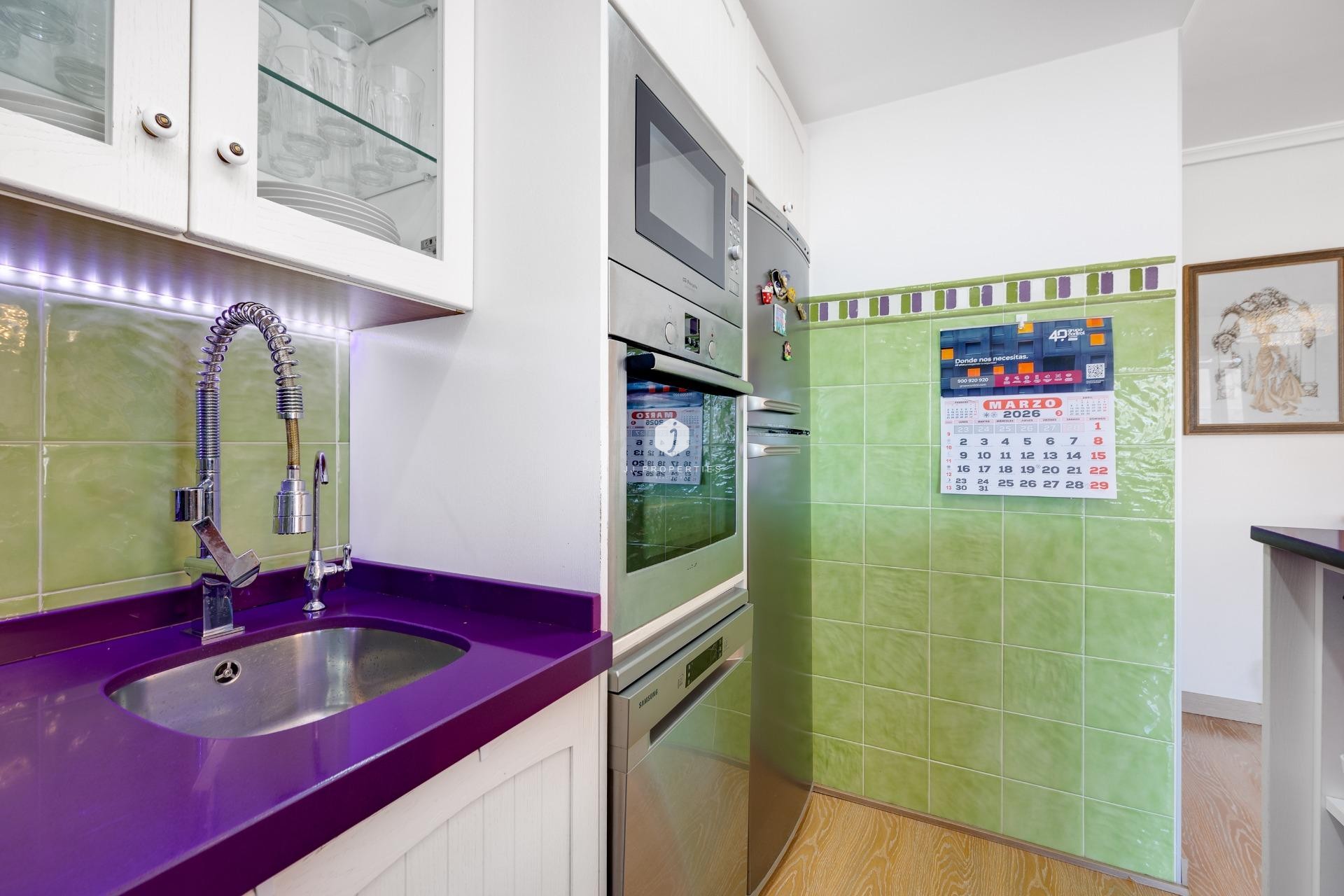 Resale - Penthouse -
Torrevieja - Centro